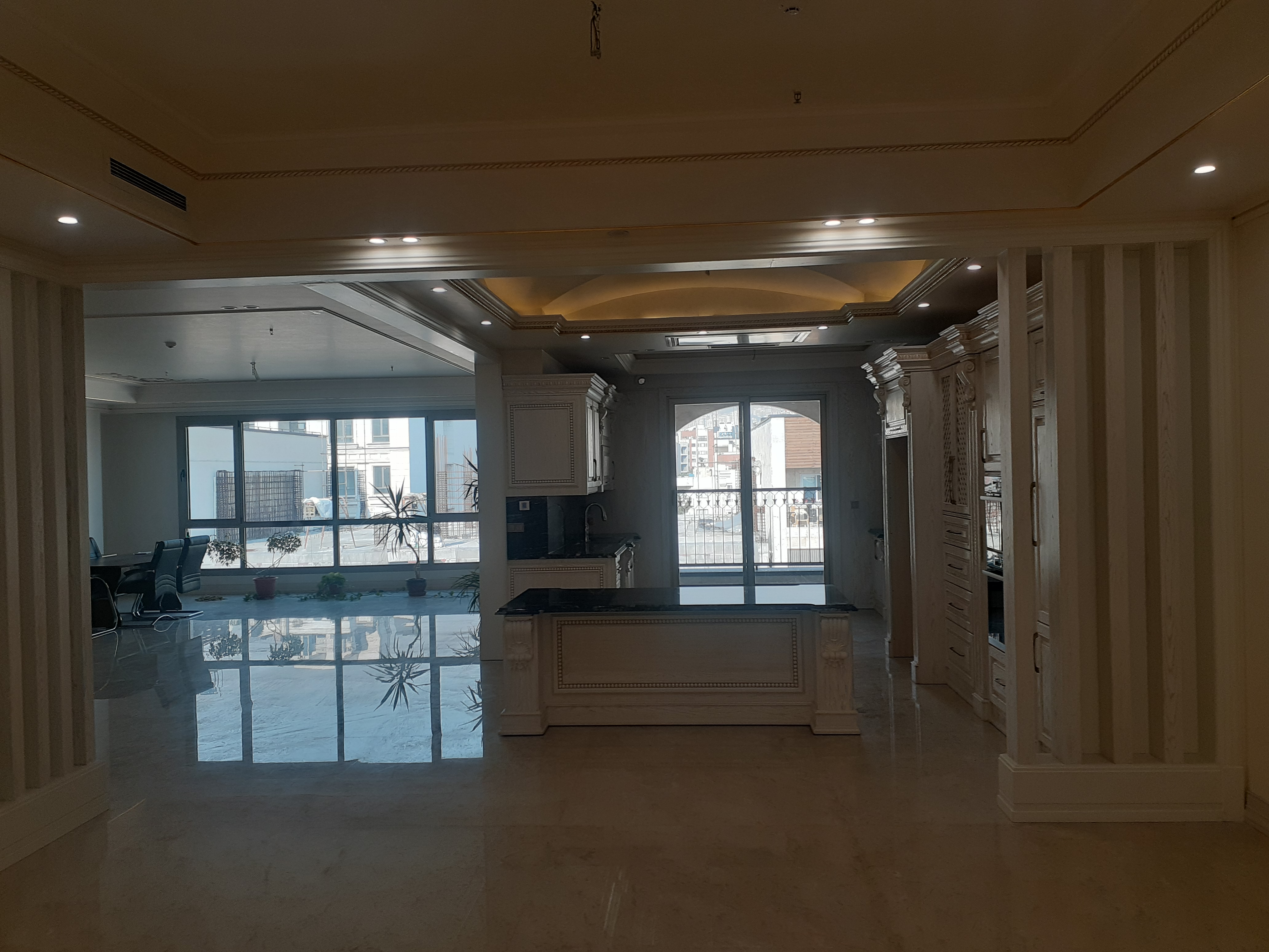 فروش آپارتمان 293 متر دروس 3پارکینگ نوساز