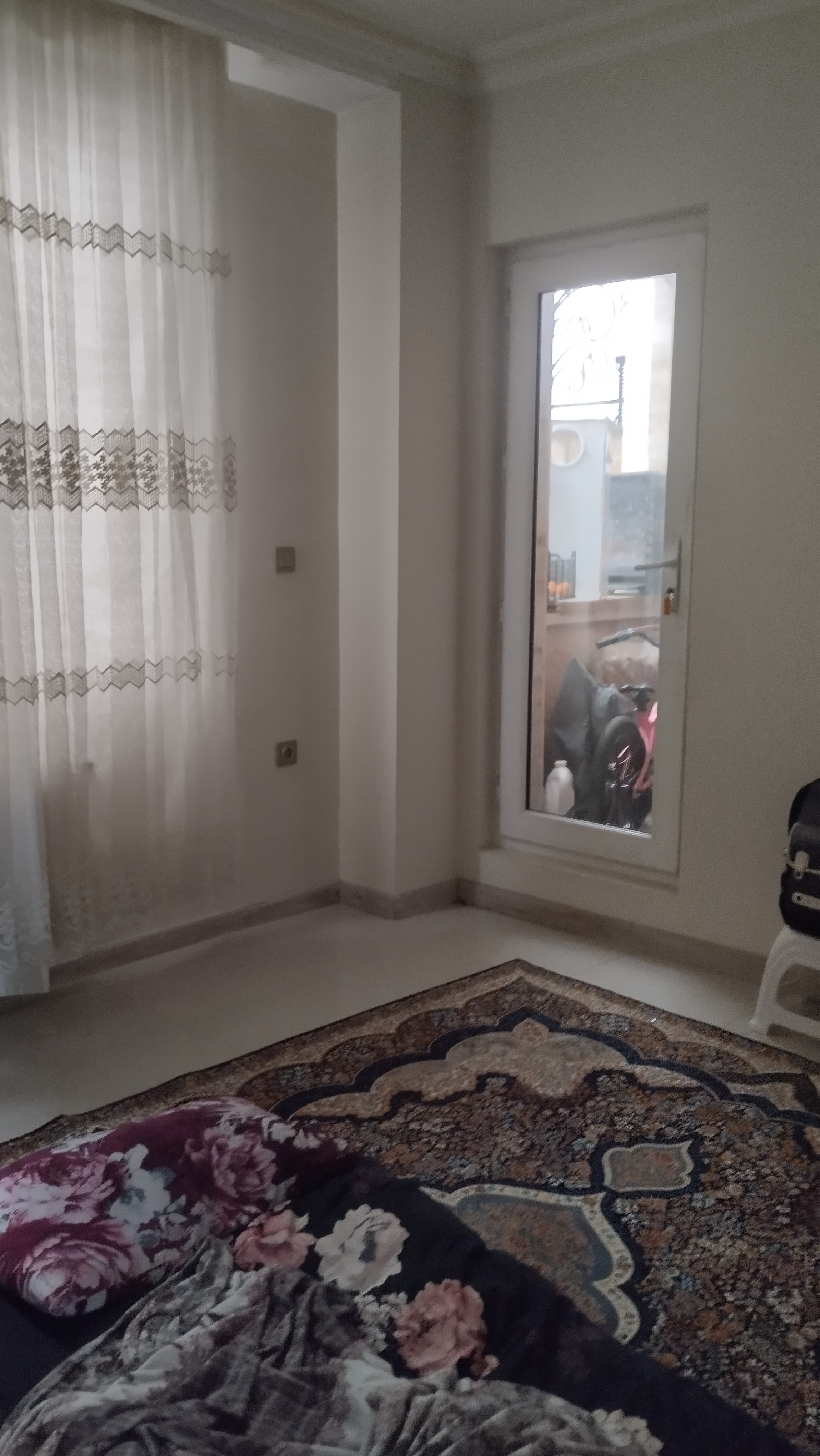 فروش آپارتمان 130 متر نیاوران فول امکانات