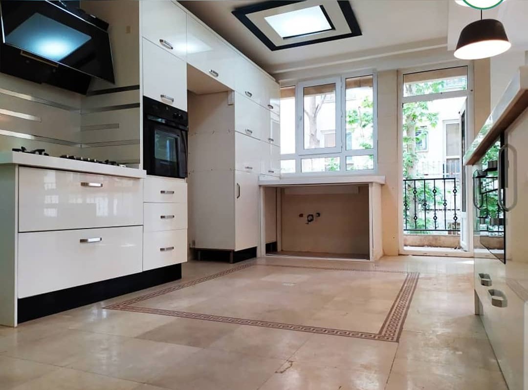 فروش آپارتمان 140متر دروس کماسایی فول بازسازی شده