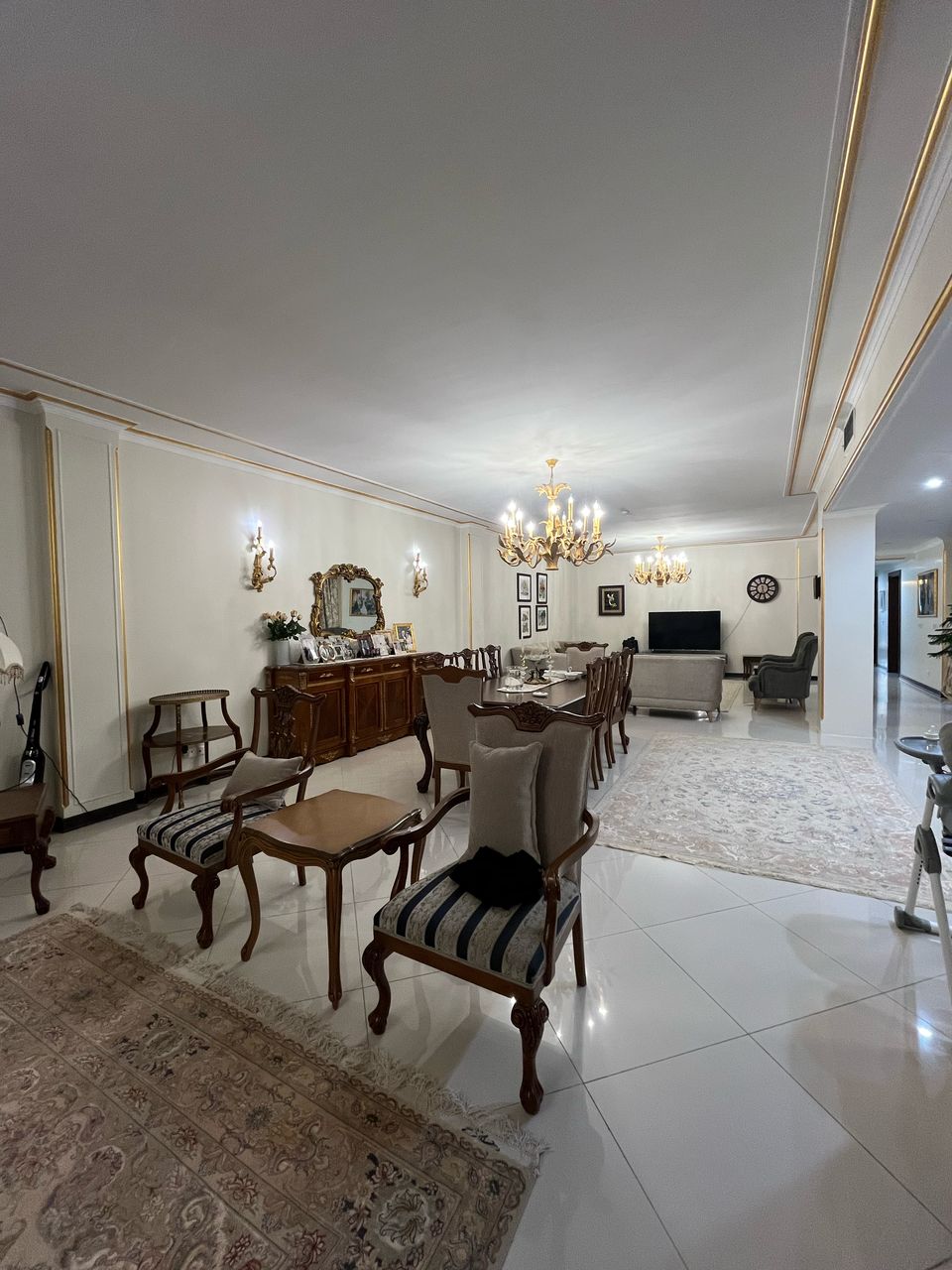 فروش آپارتمان 110متر مرجان تاپ لوکیشن