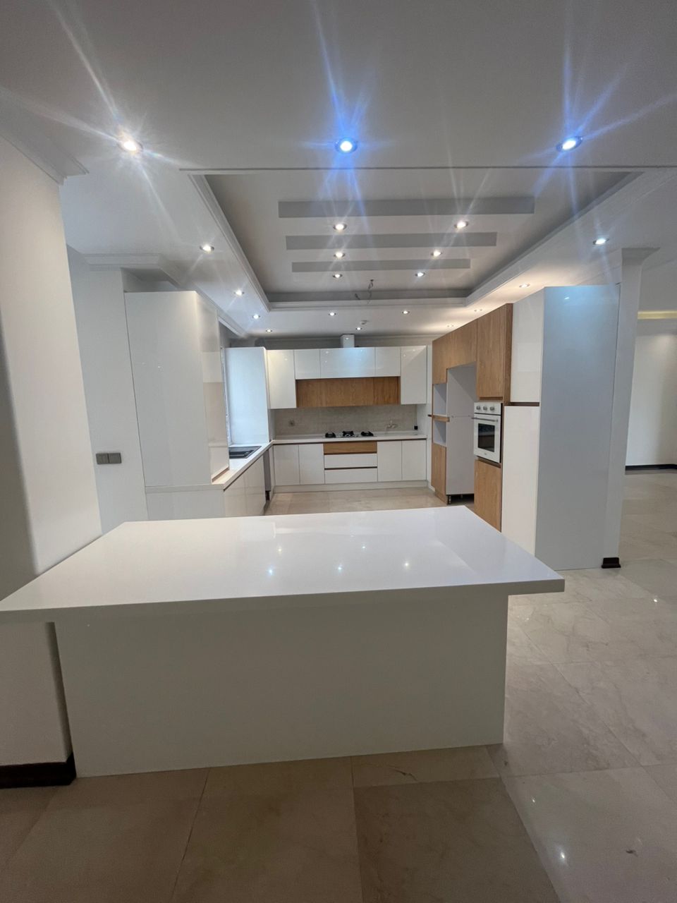 اجاره آپارتمان 305متر هروی فول امکانات