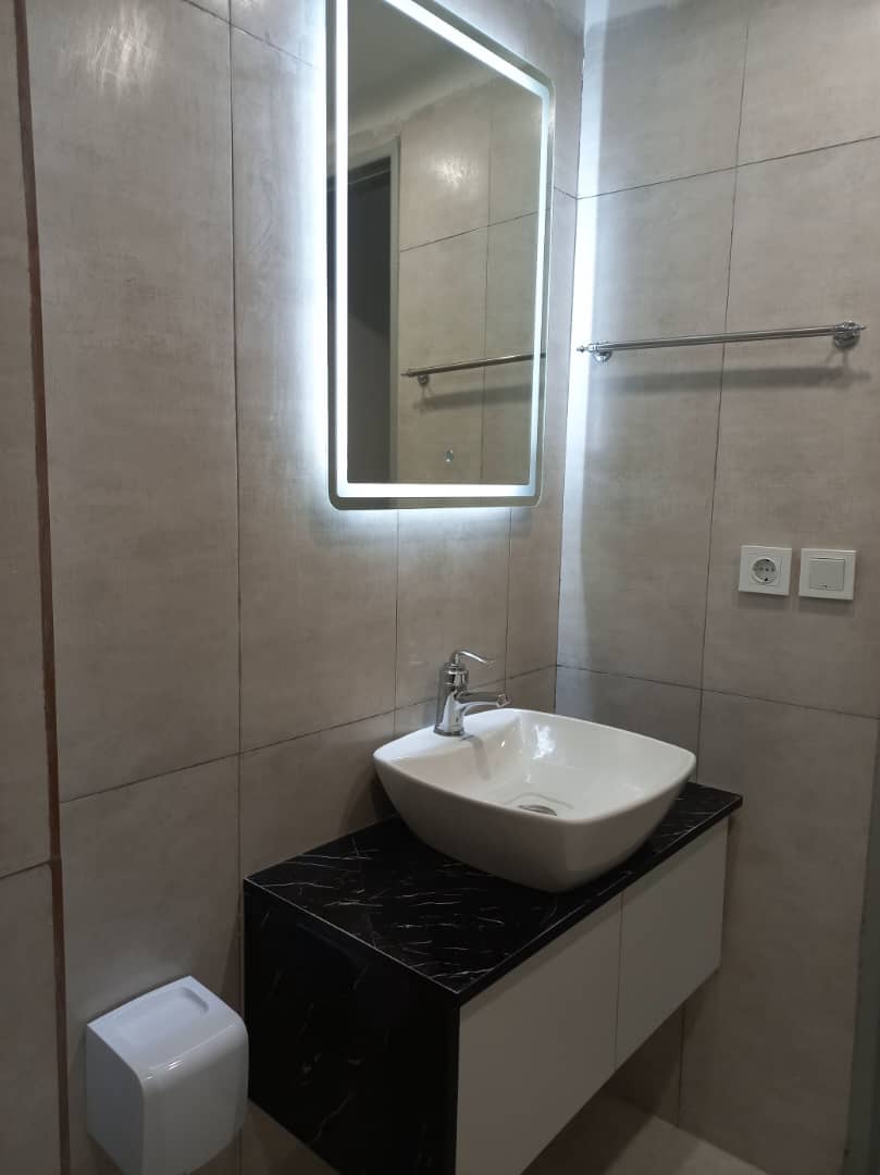 اجاره آپارتمان 150متری، 3خواب، کلیدنخورده، فول امکانات در هروی