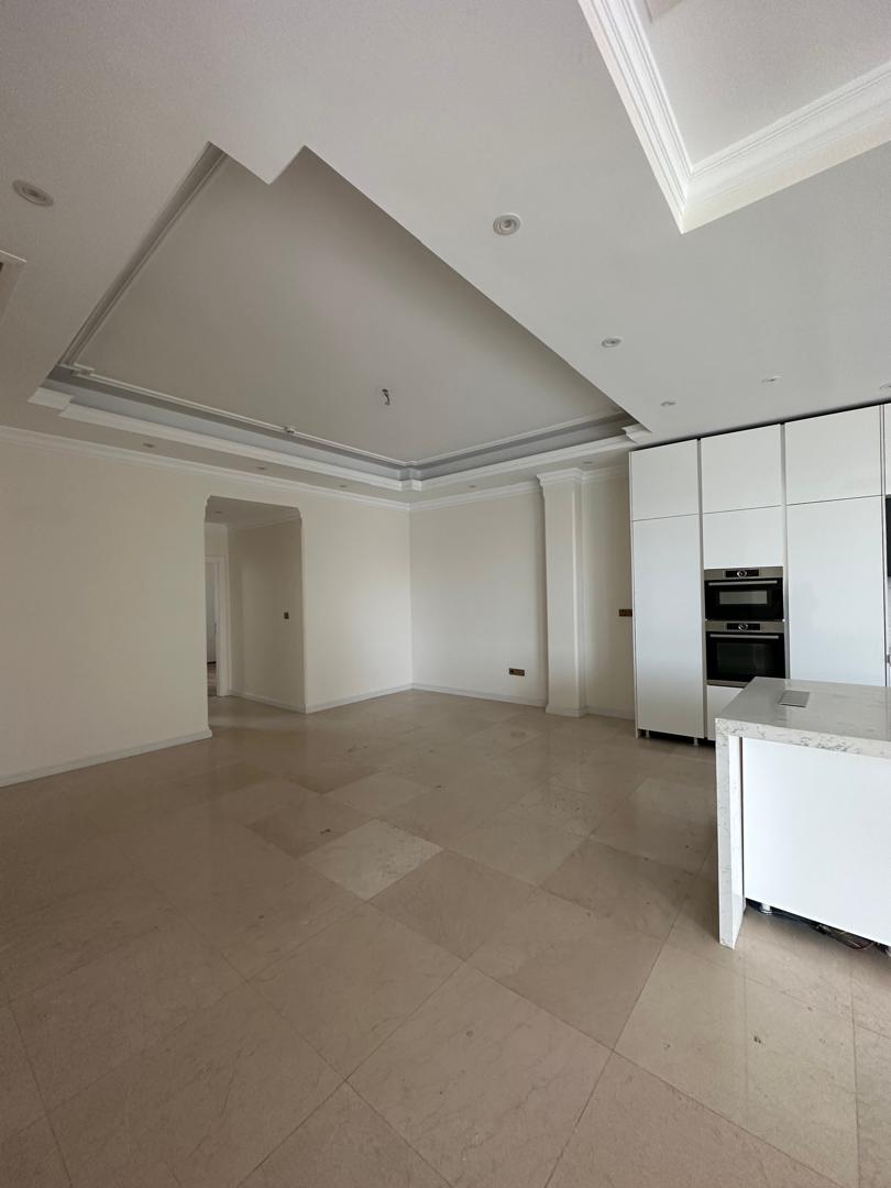 اجاره آپارتمان 180 متری در نیاوران