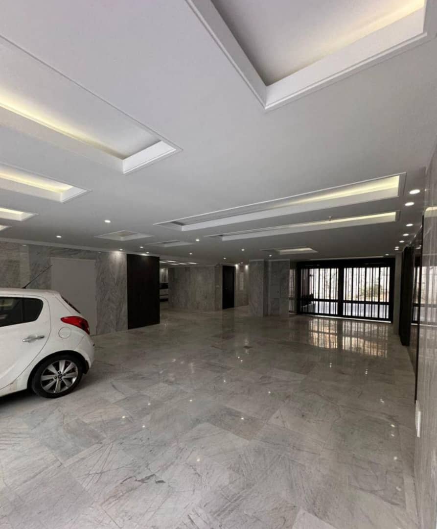 فروش آپارتمان 135 متر 3 خواب بالکن دار نوساز کلید نخورده