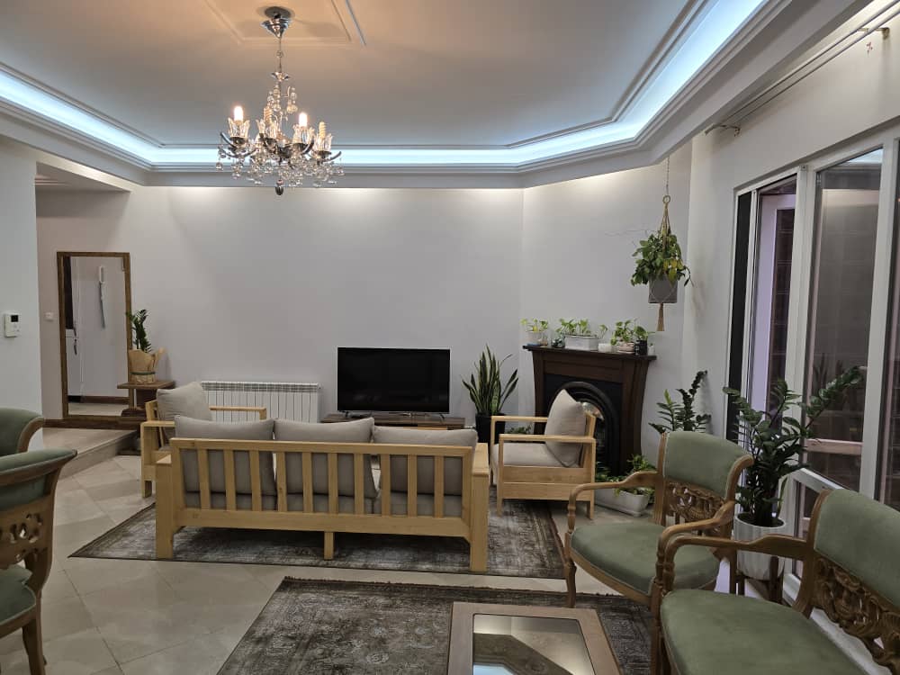 رهن و اجاره آپارتمان 160متر 3خواب نیاوران