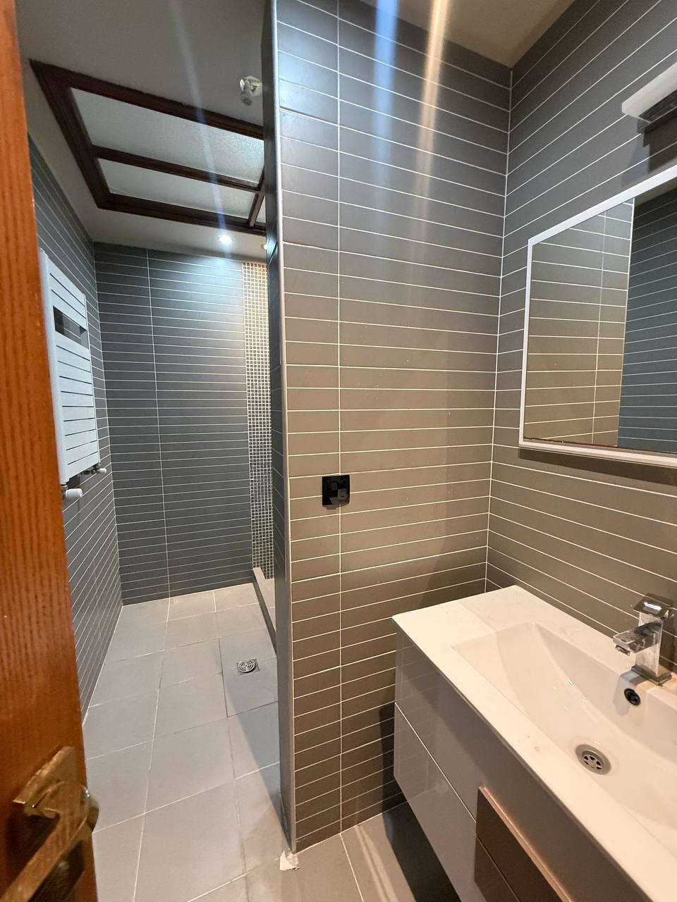 اجاره آپارتمان 230متر نیاوران فول مشاعات تاپ لوکیشن