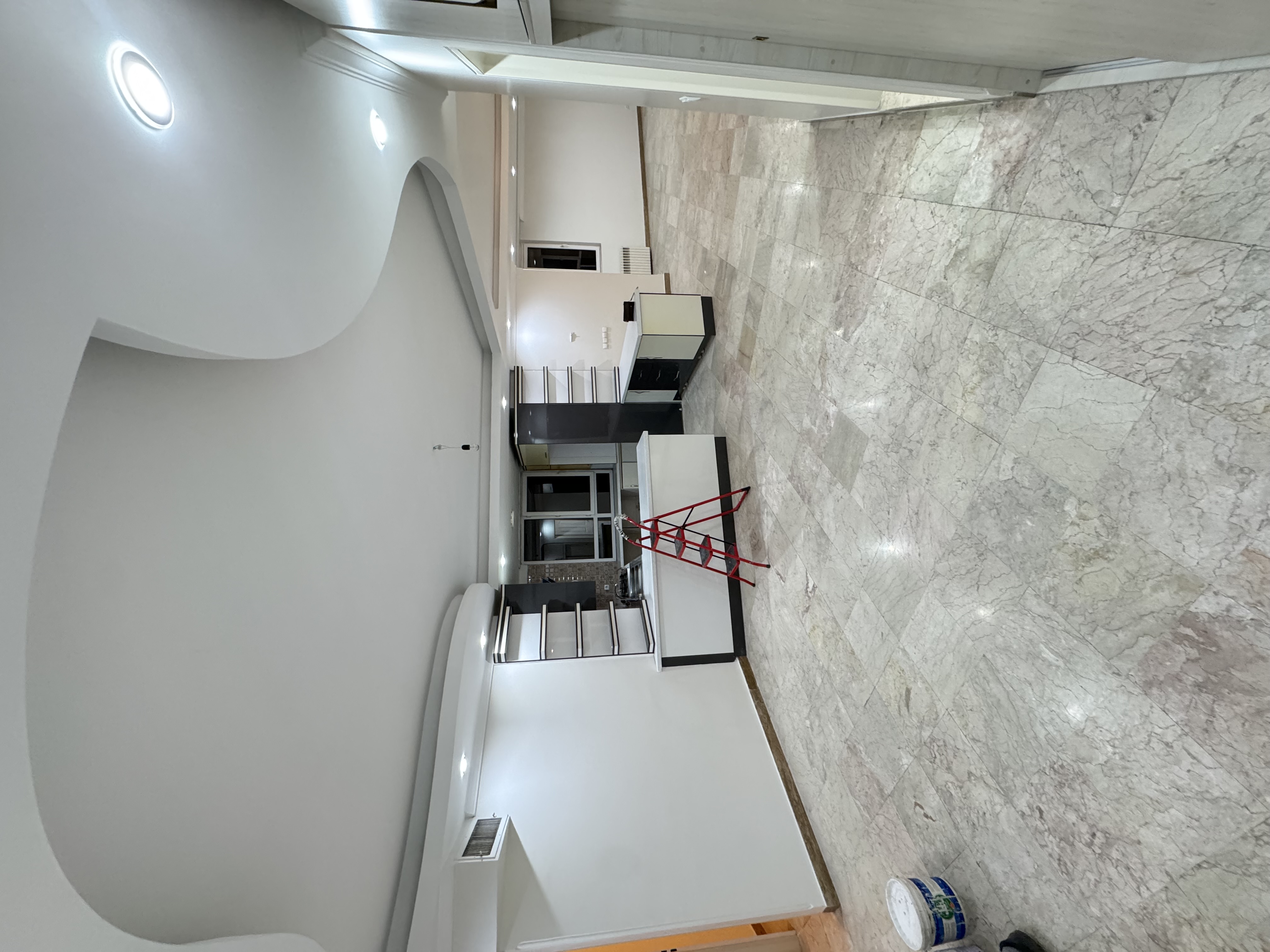 اجاره اپارتمان 163 متر مدائن فول امکانات