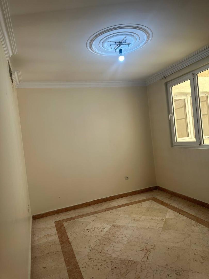 اجاره آپارتمان 220 متر دولت غرق نور تاپ لوکیشن