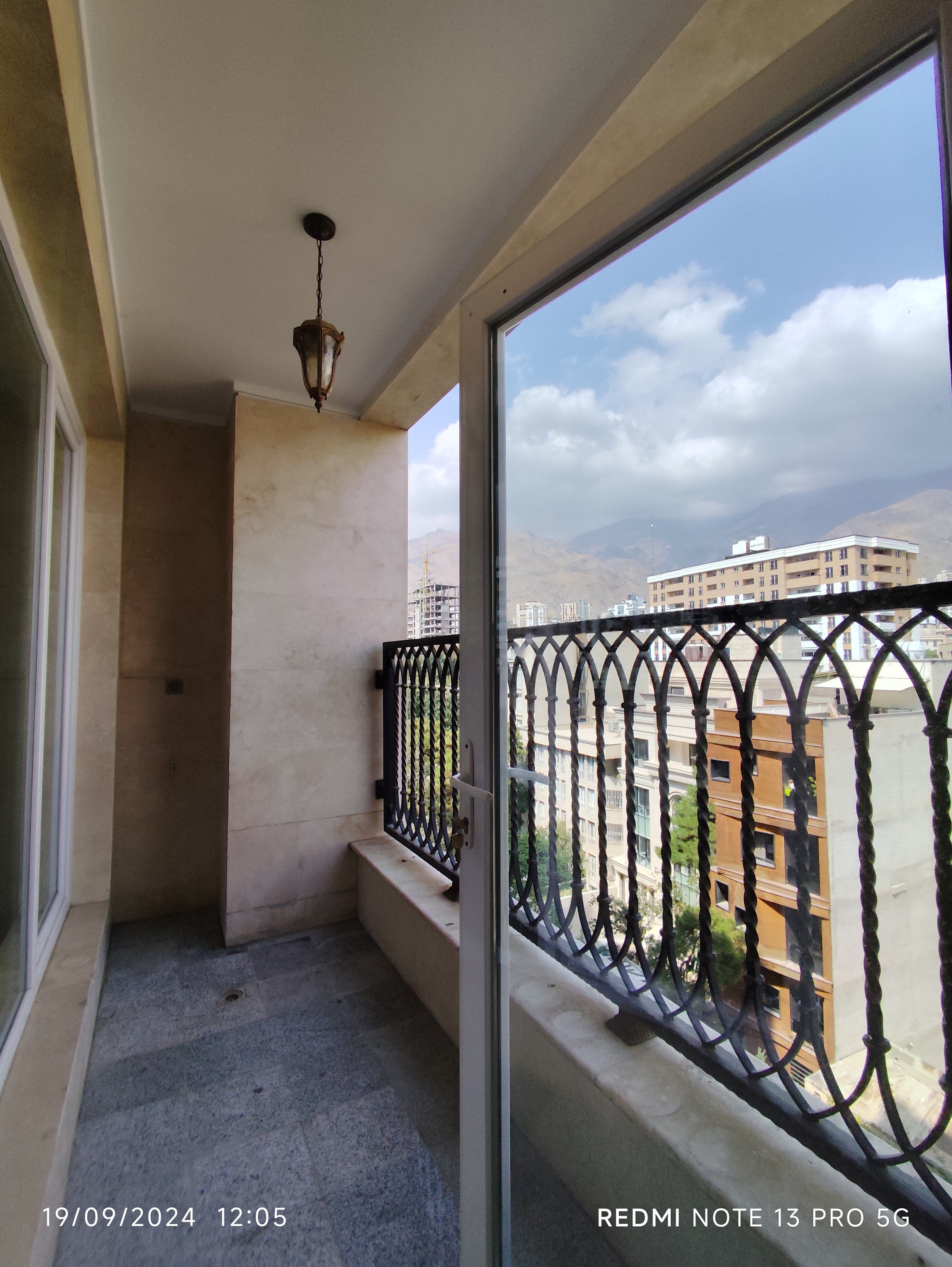 اجاره آپارتمان 200 متر وکان نیاوران تاپ لوکیشن/ فول مشاعات