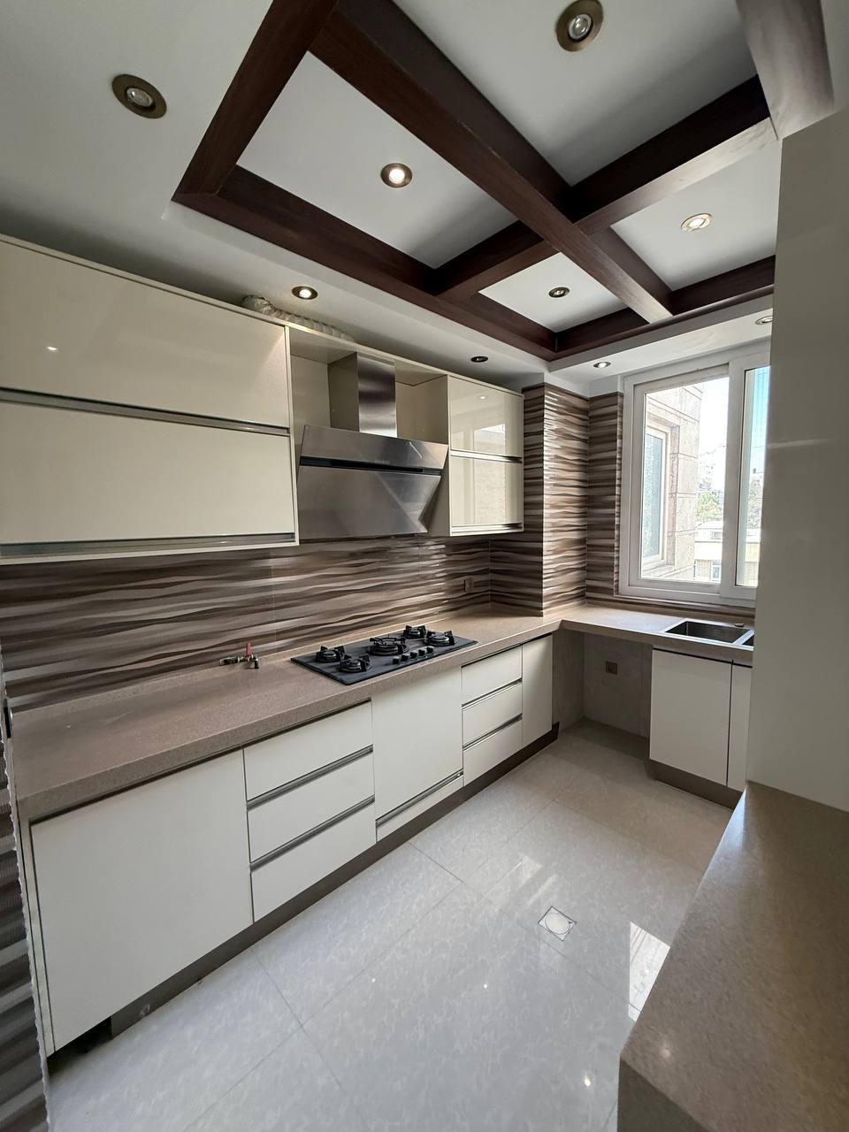 اجاره آپارتمان 120‌ متر  نیاوران