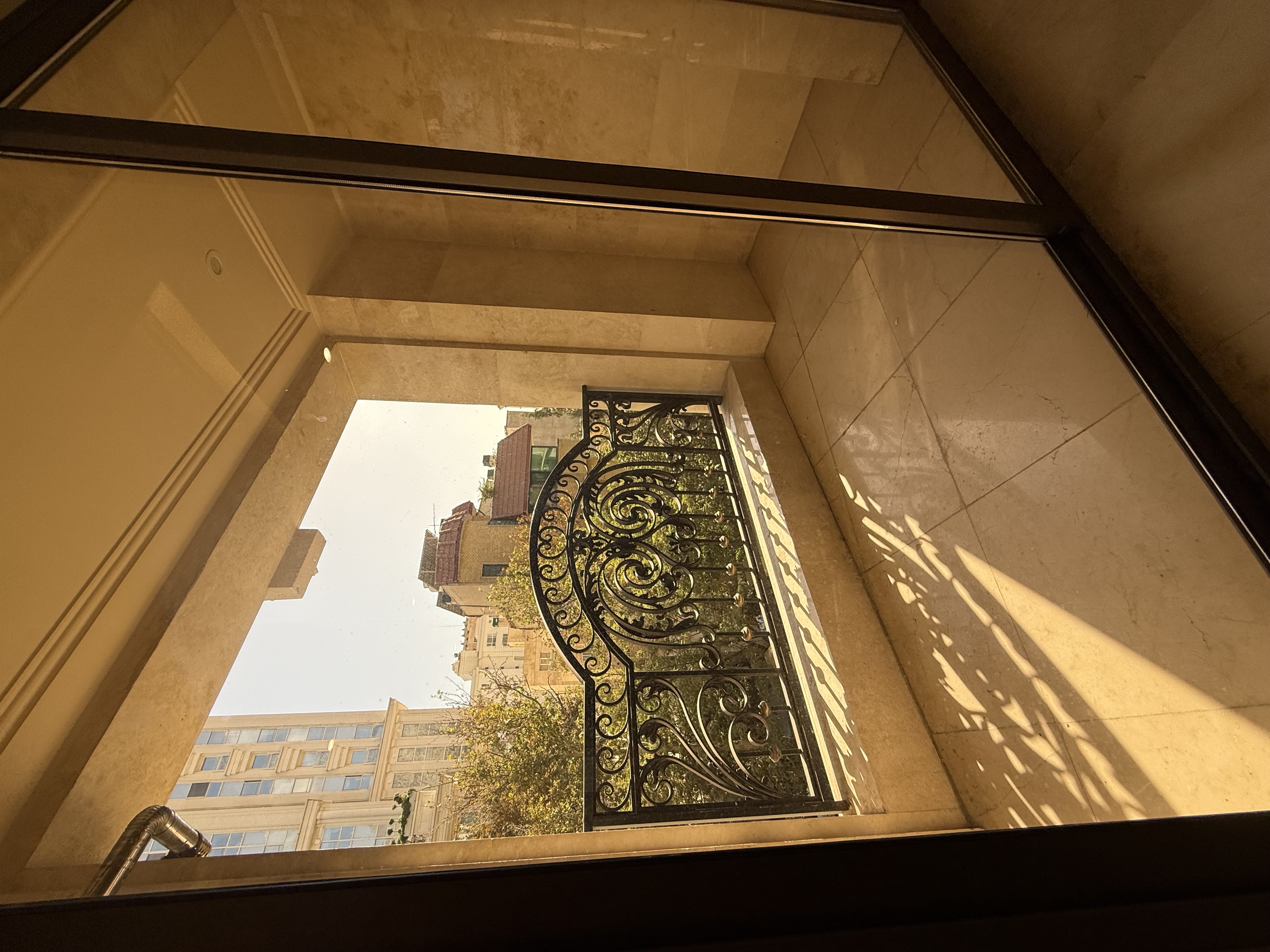 فروش آپارتمان 100متر نیاوران تاپ لوکیشن