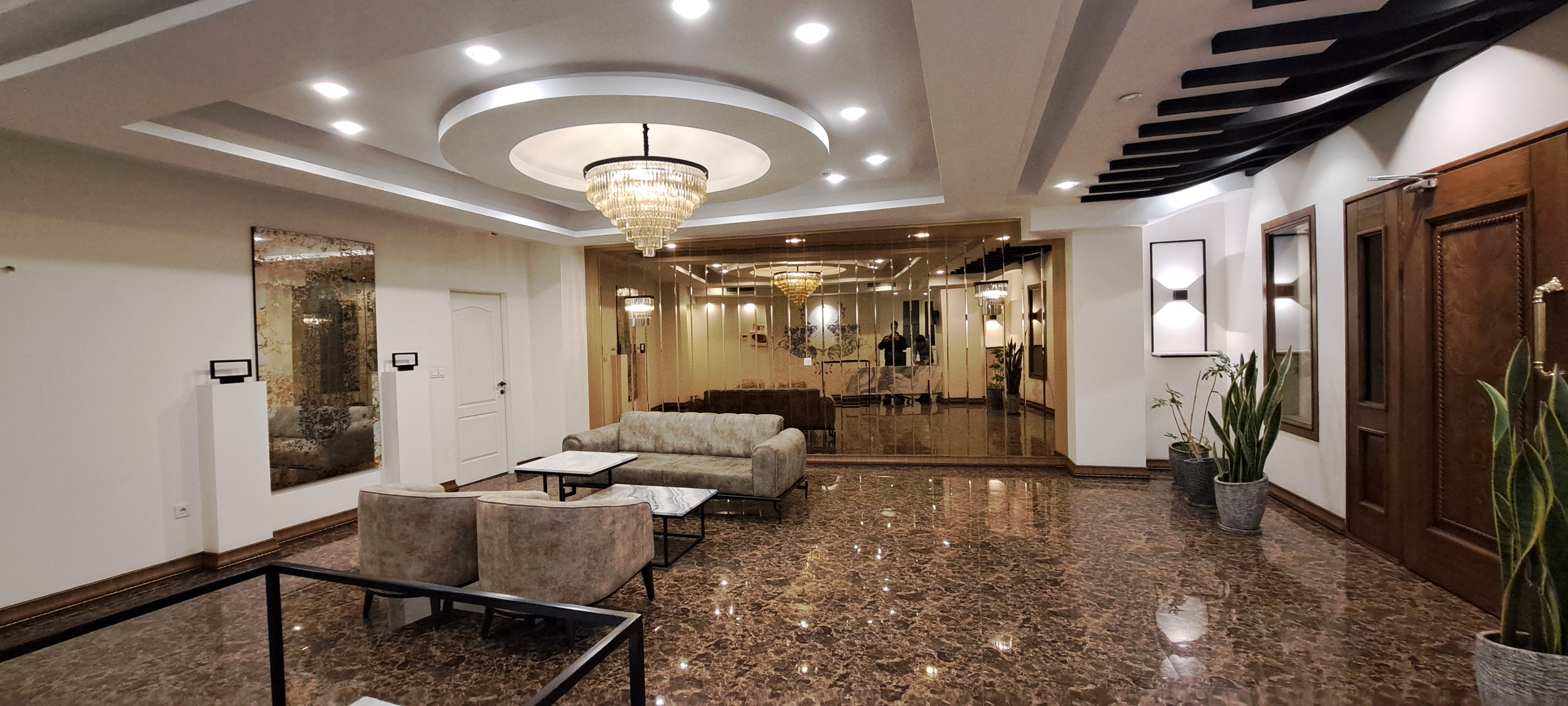 اندرزگو حکمت 95متر مشاعات آبی فعال