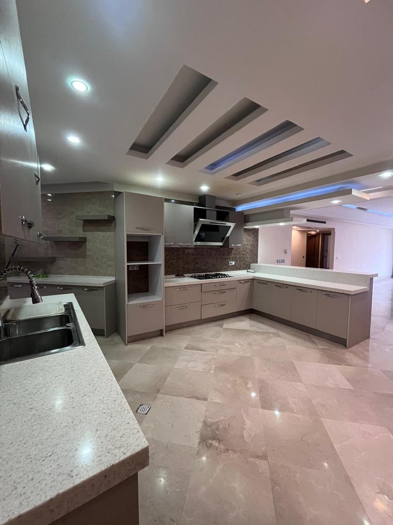 فروش آپارتمان 205 متر نیاوران  تاپ لوکیشن