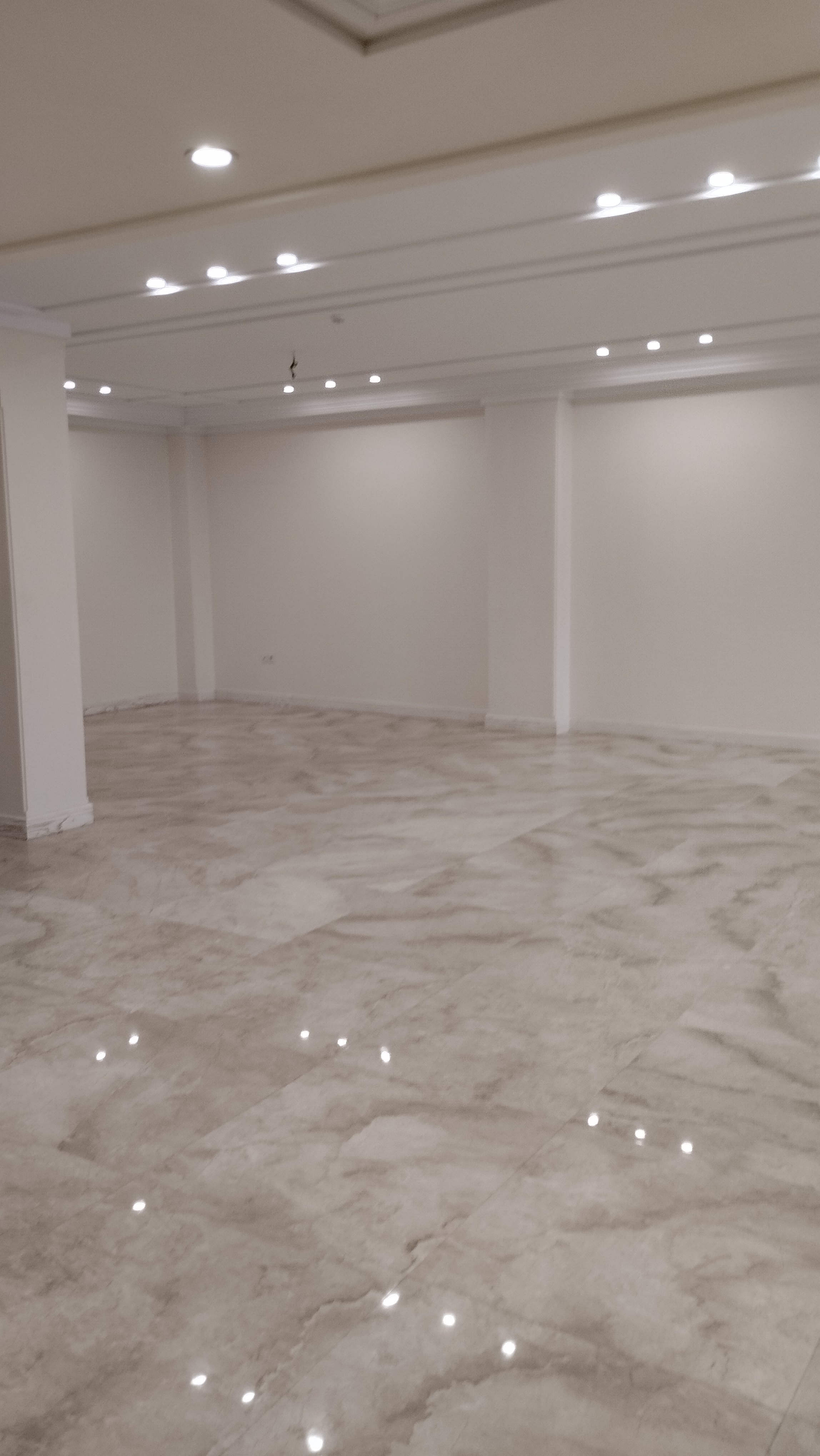 180 متر 3 خواب فول امکانات نیاوران