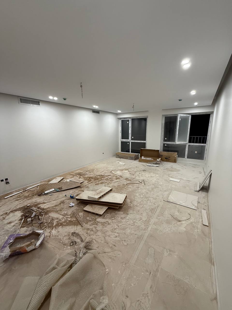 اجاره آپارتمان 100متر هفت حوض فول امکانات روف‌گاردن