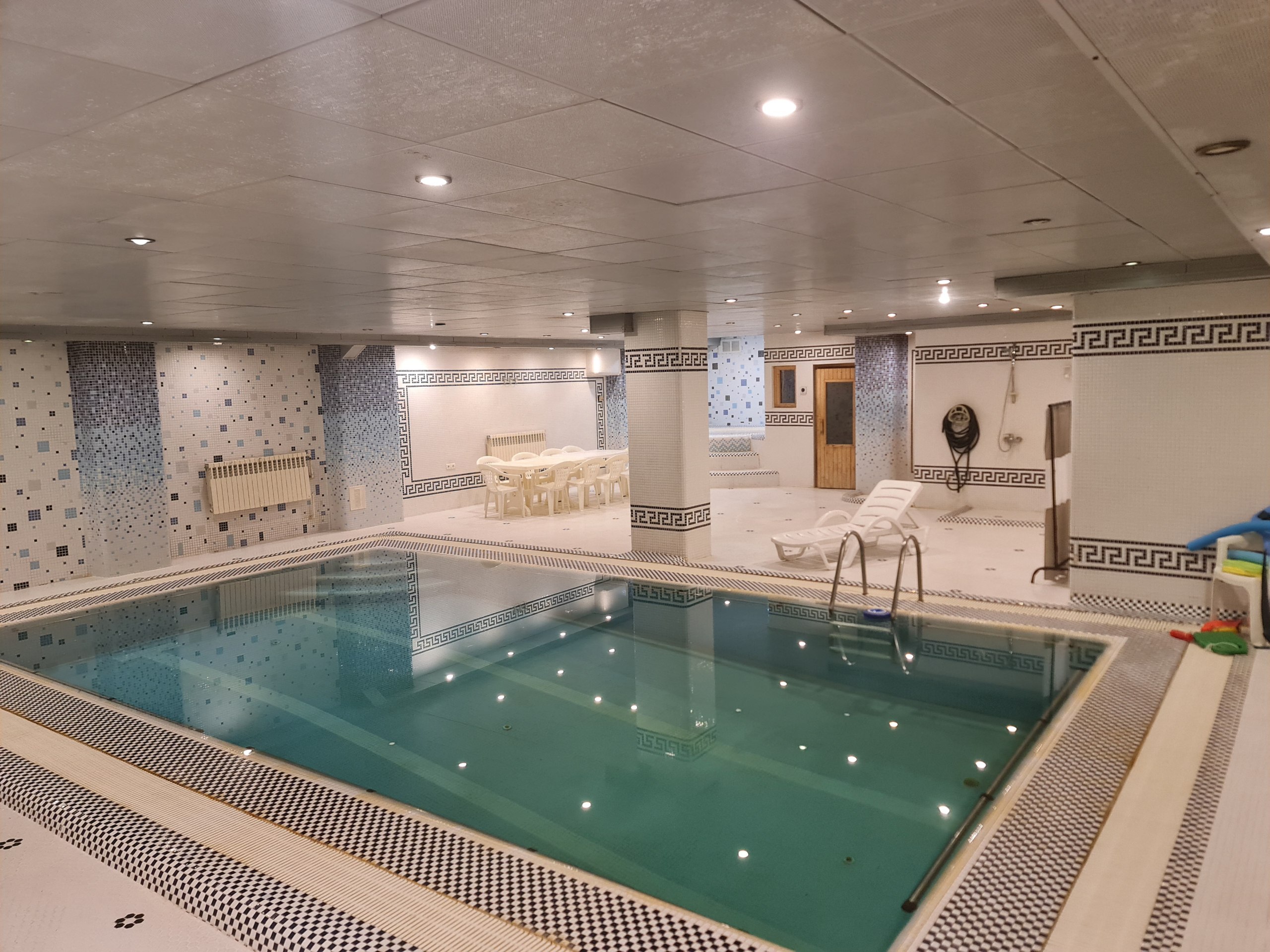 فروش آپارتمان 145متر دربند استخر فعال