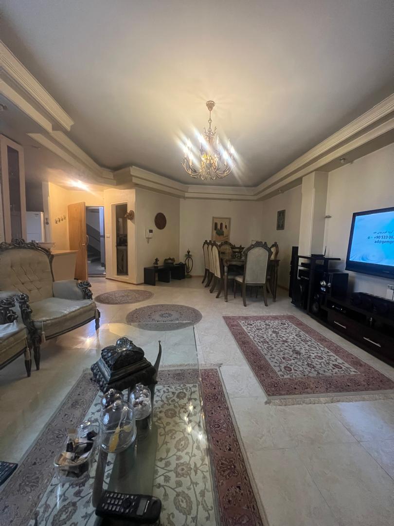 فروش آپارتمان 90 متر شهرک لاله 2 خواب
