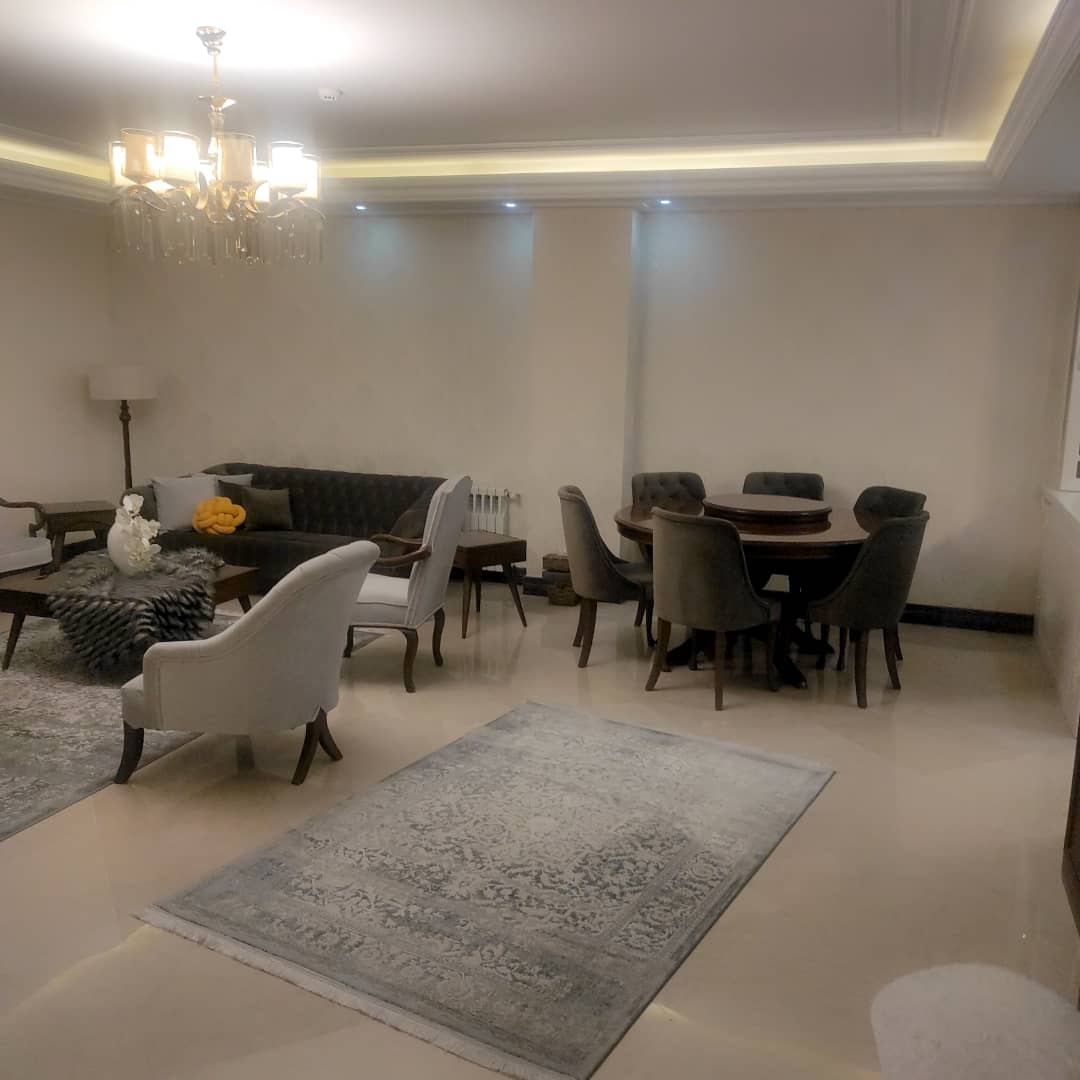 فروش آپارتمان 103متر فدک 2پارکینگ سندی
