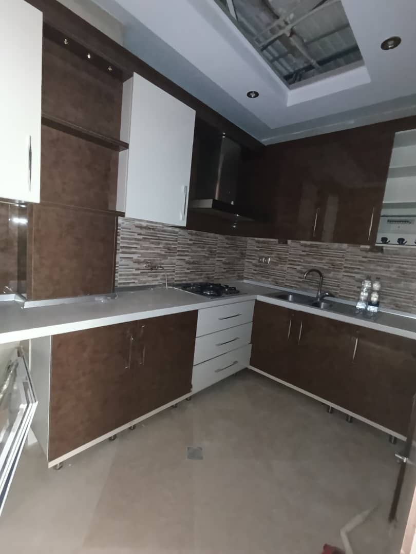 اجاره آپارتمان 100 متر 2 خواب اندرزگو