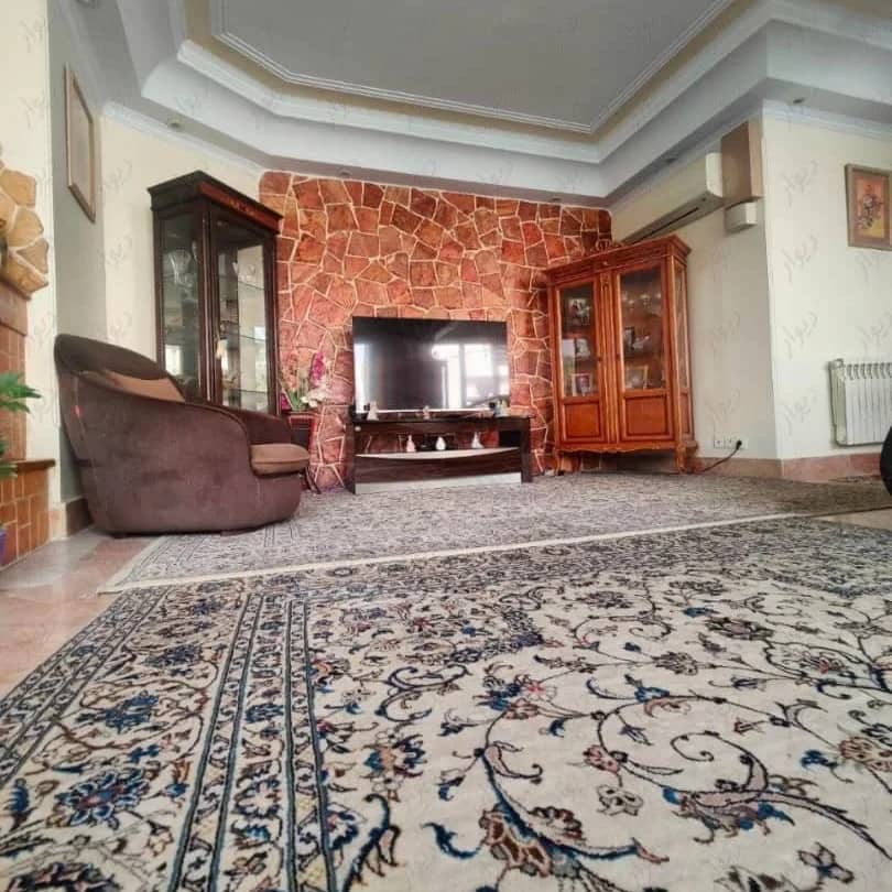 فروش آپارتمان 155 متر اندرزگو 4 پارکینگ