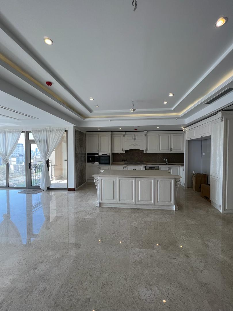 فروش آپارتمان 210 متر نیاوران نور شمال و جنوب