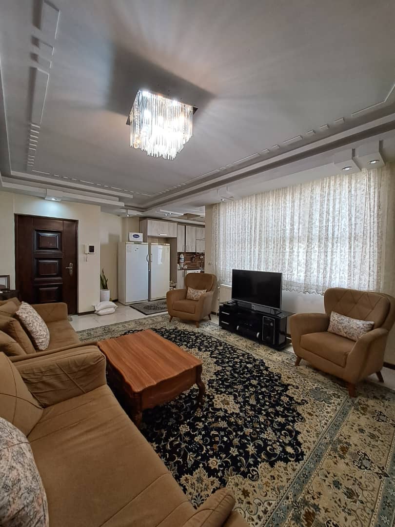 فروش آپارتمان 68 متر هفت حوض یک خواب خوش نقشه غرق نور