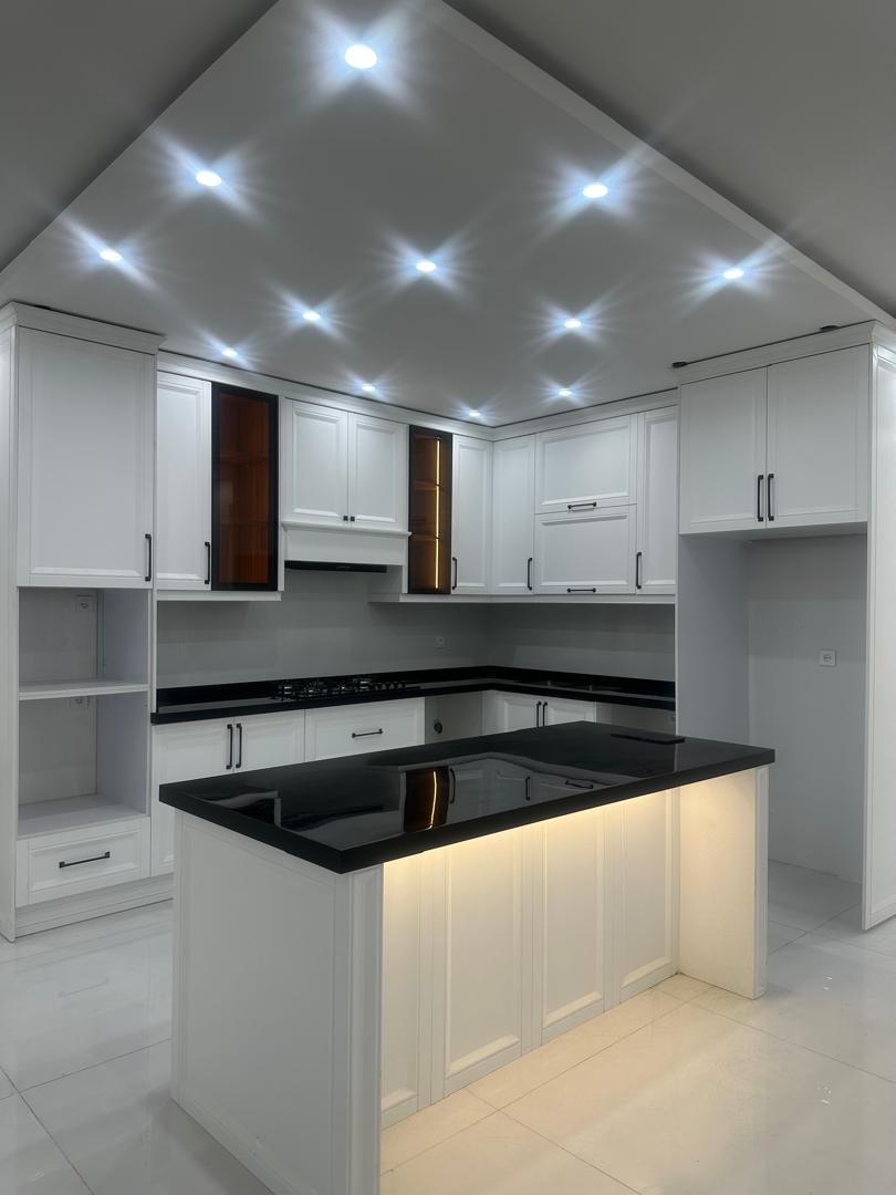 فروش آپارتمان 126 متر آجودانیه