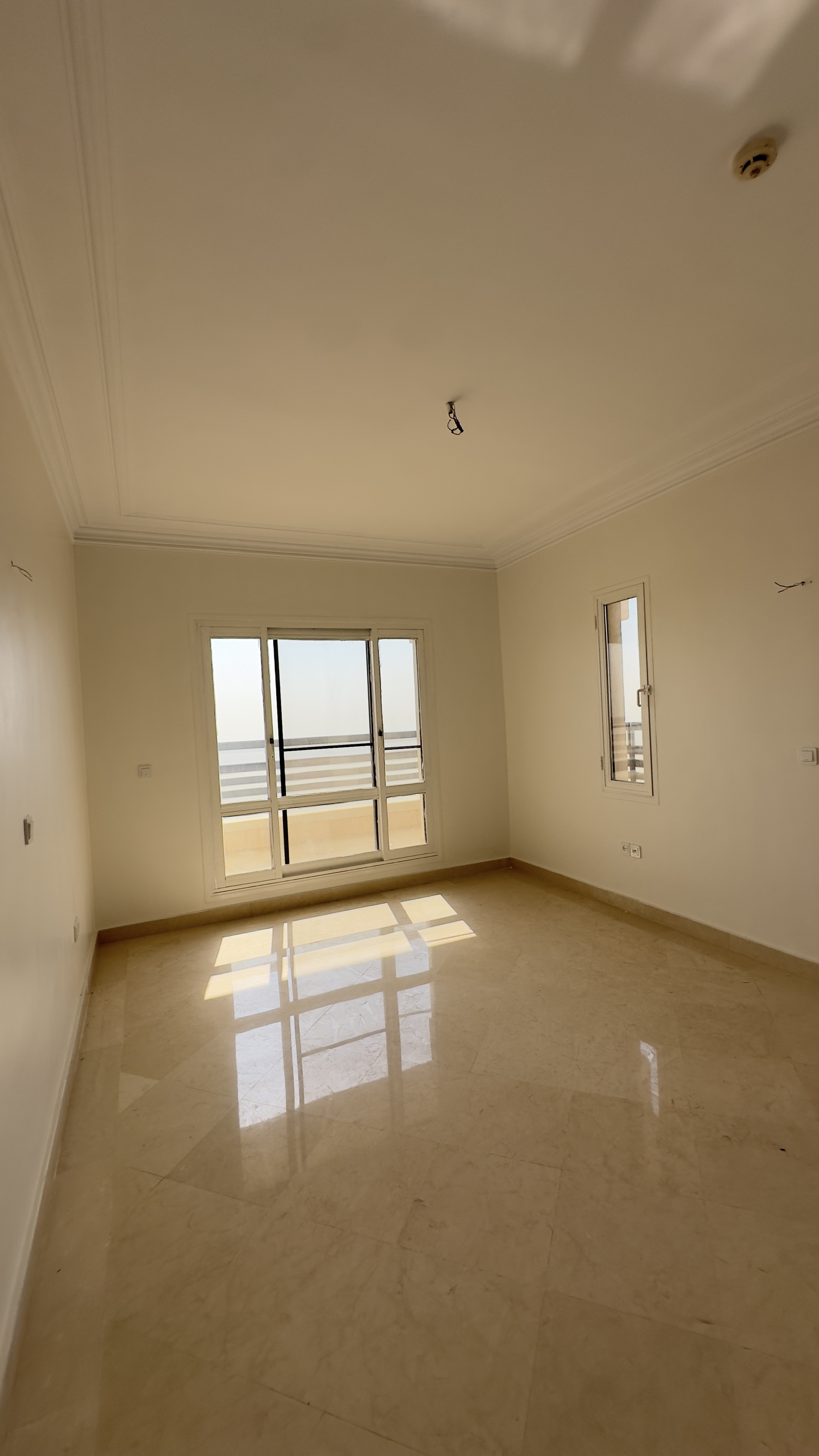 اجاره آپارتمان 200متر آجودانیه