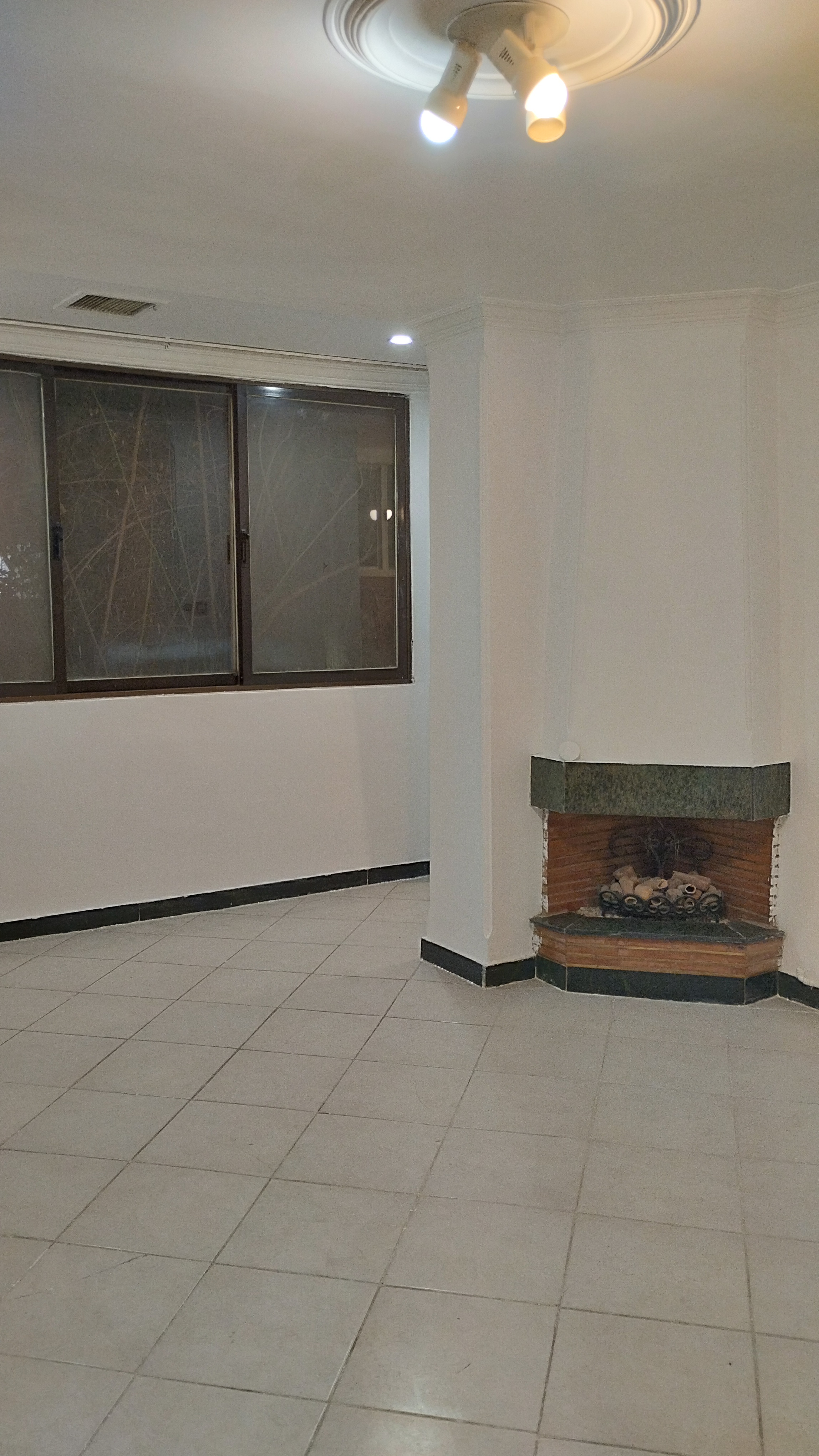 فروش آپارتمان 50 متر 1 خواب فول امکانات