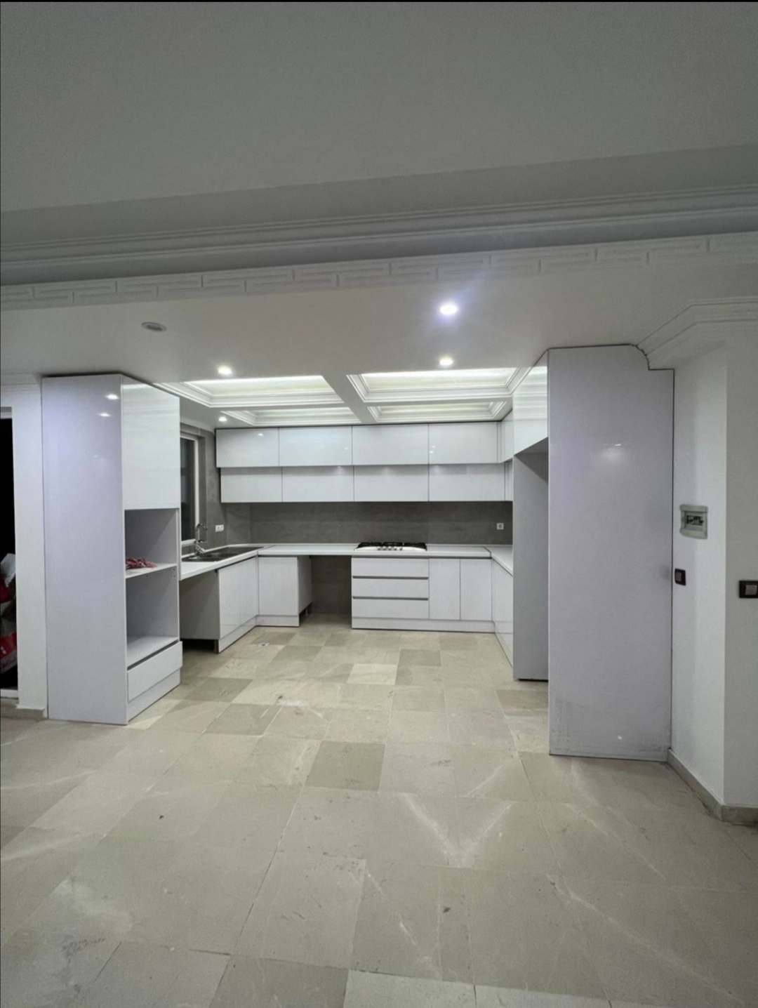 اجاره اپارتمان 110 متر دردشت فول امکانات