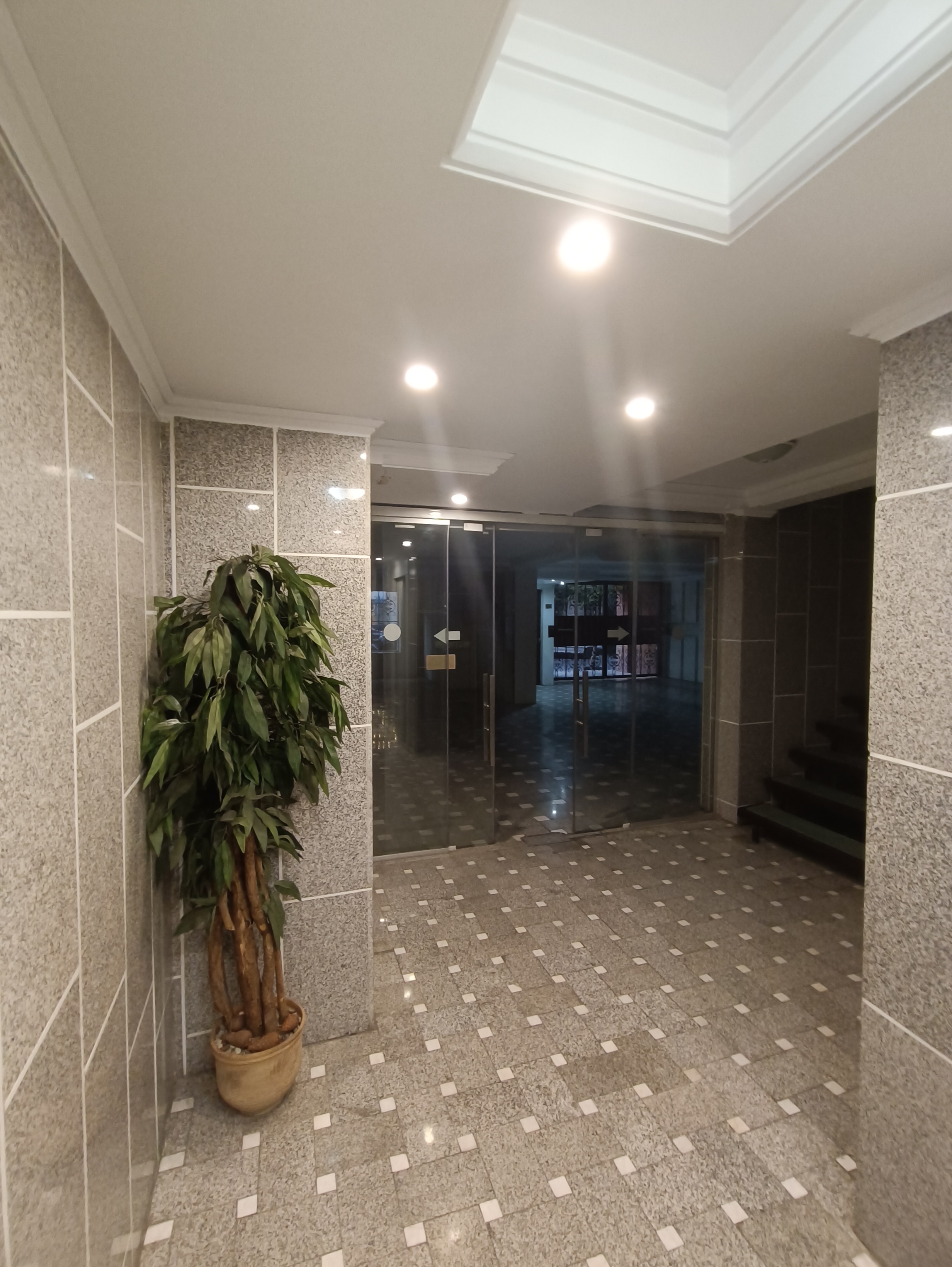 115متر مربع 2خواب