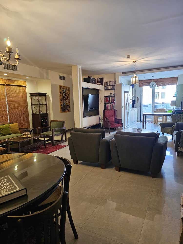 اجاره اپارتمان 145 متری سه خواب ویودار