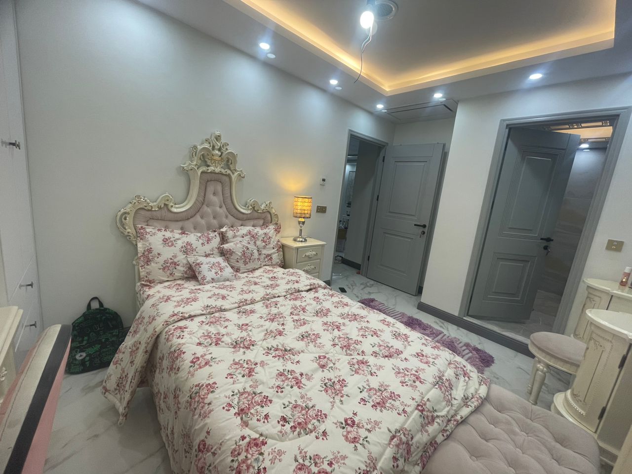 فروش آپارتمان 155متر جمشیدیه 2پارکینگ