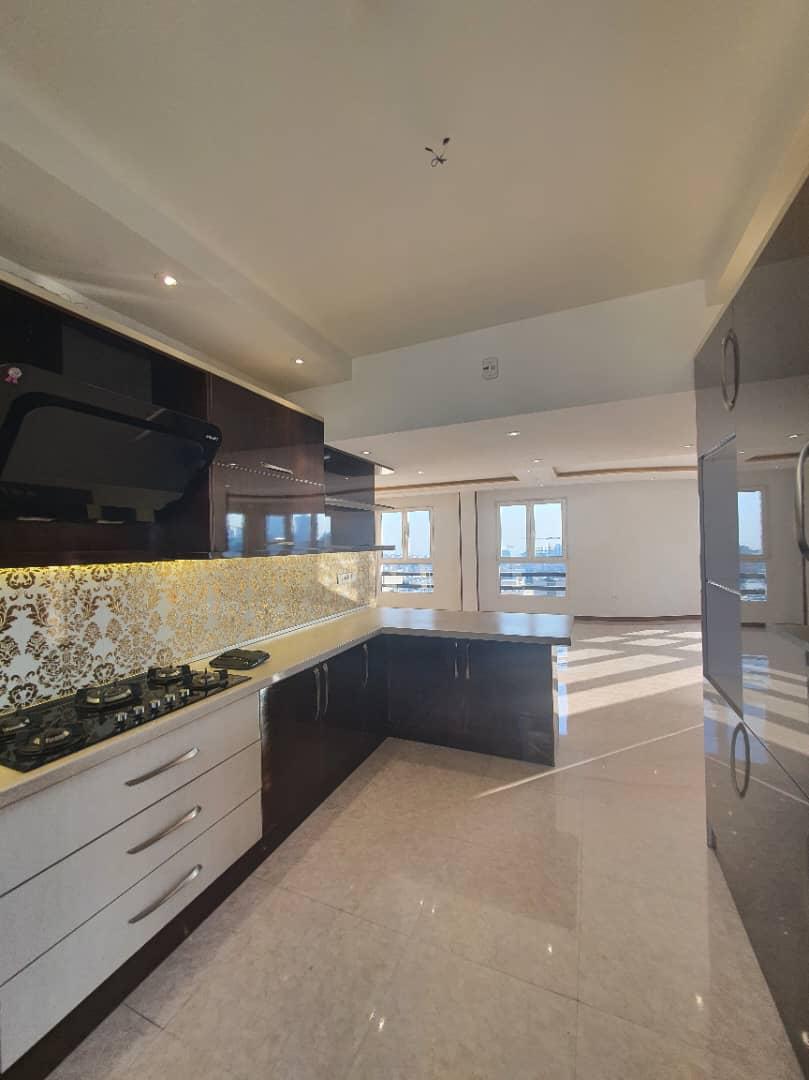 فروش آپارتمان 250متری 3خواب نیاوران