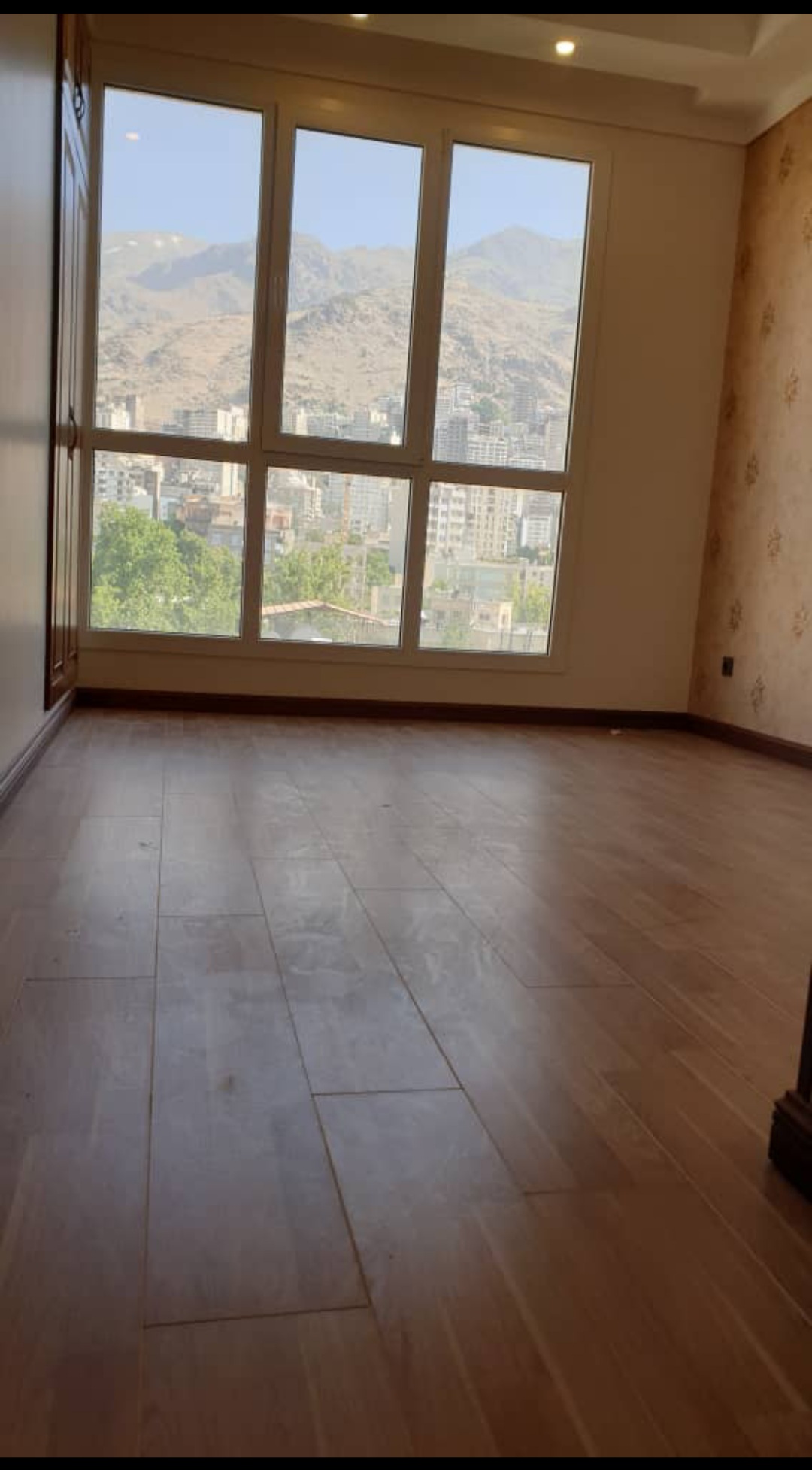 فروش فرمانیه شرقی طبقه هشتم امنیت لوکیشن اول ویو مشجر دسترسی