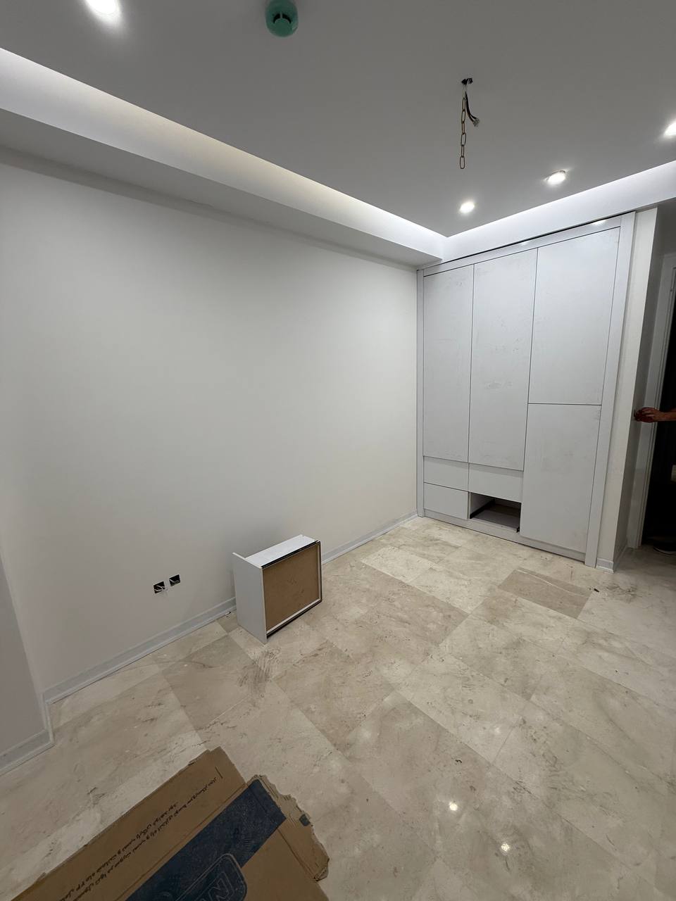 اجاره آپارتمان 100متر هفت حوض فول امکانات روف‌گاردن