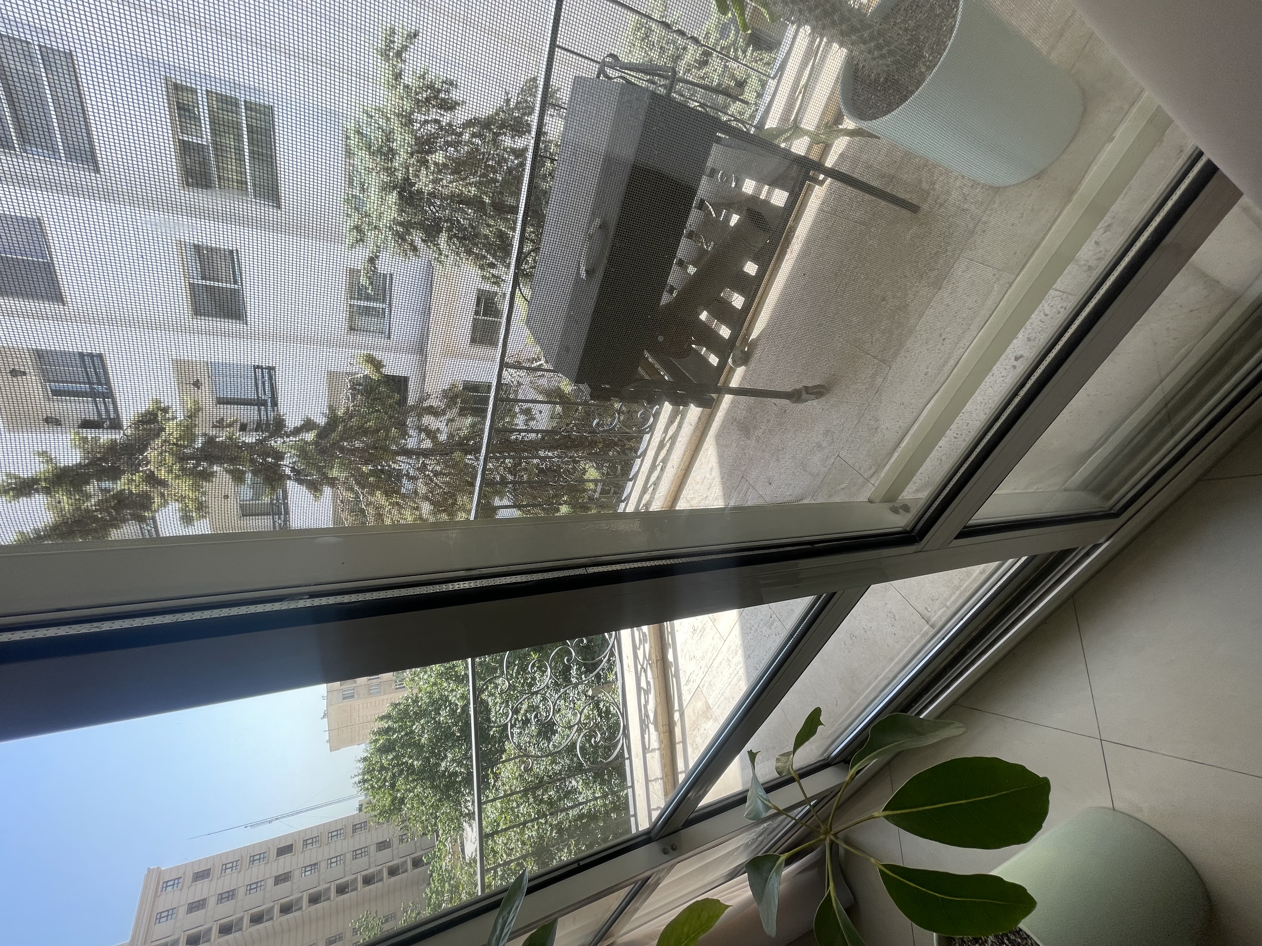 فروش اپارتمان 181متر زعفرانیه 1مستر نقشه بی نظیر