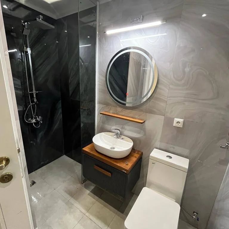 فروش آپارتمان 150 متر آجودانیه ویو مشجر 2 پارکینگ