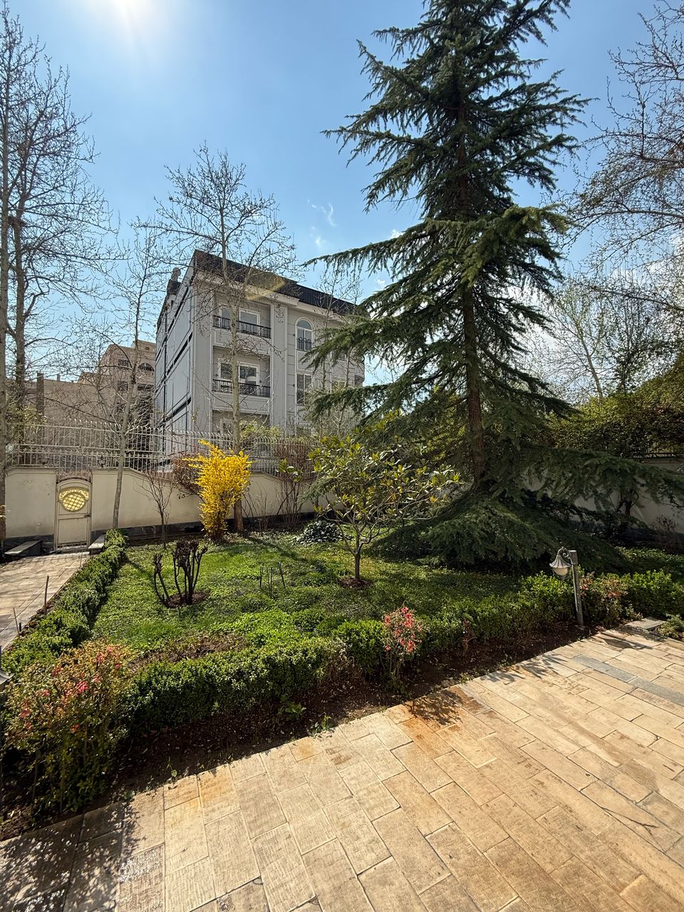 اپارتمان315متری سه خواب تاپ لوکیشن