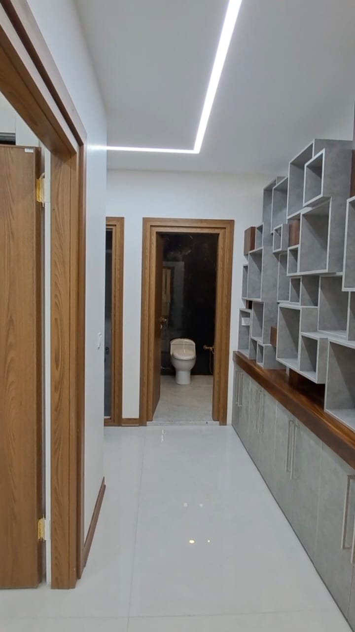 فروش آپارتمان 210متر نیاوران