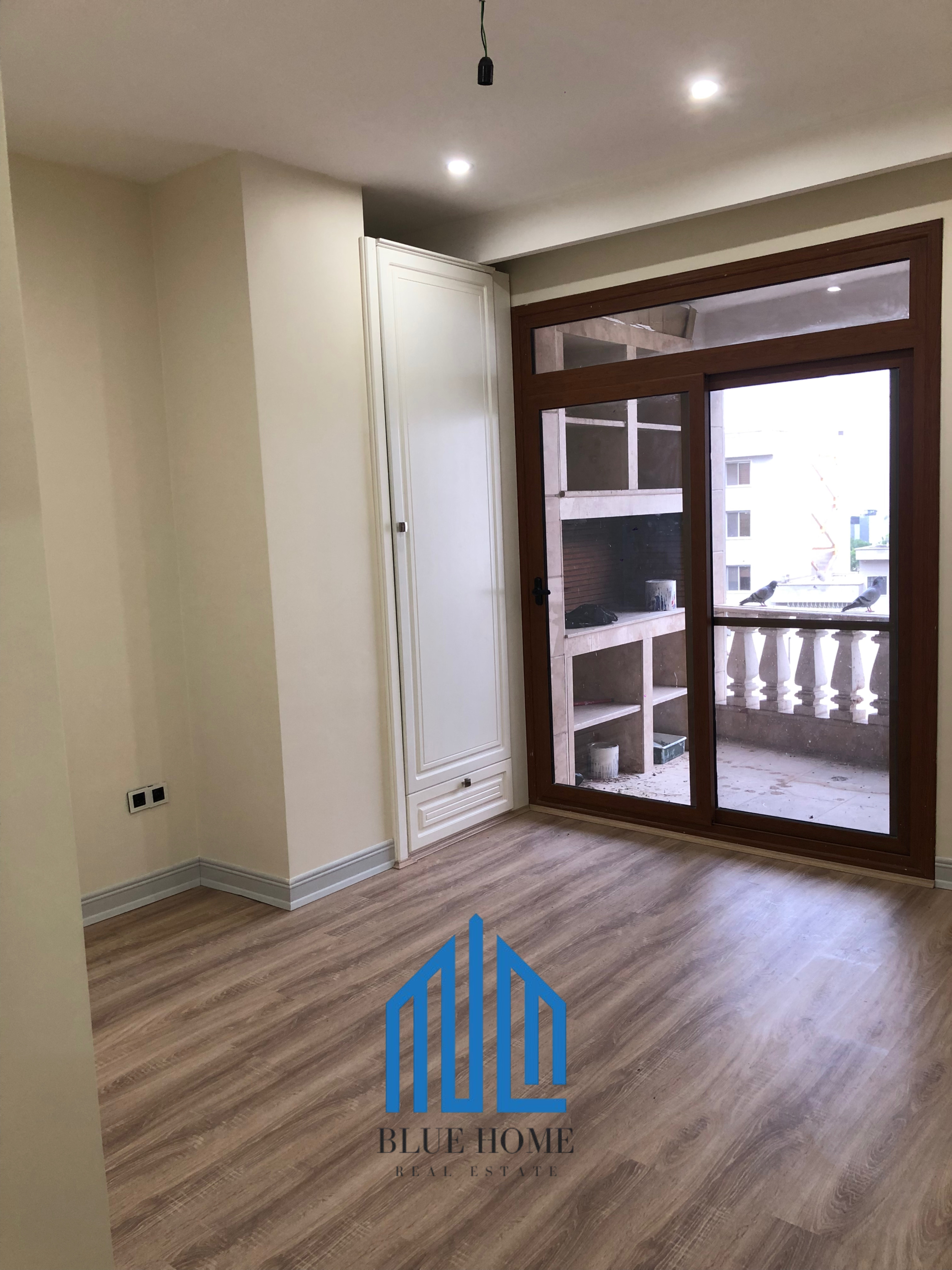 فروش آپارتمان 121متر نیاوران