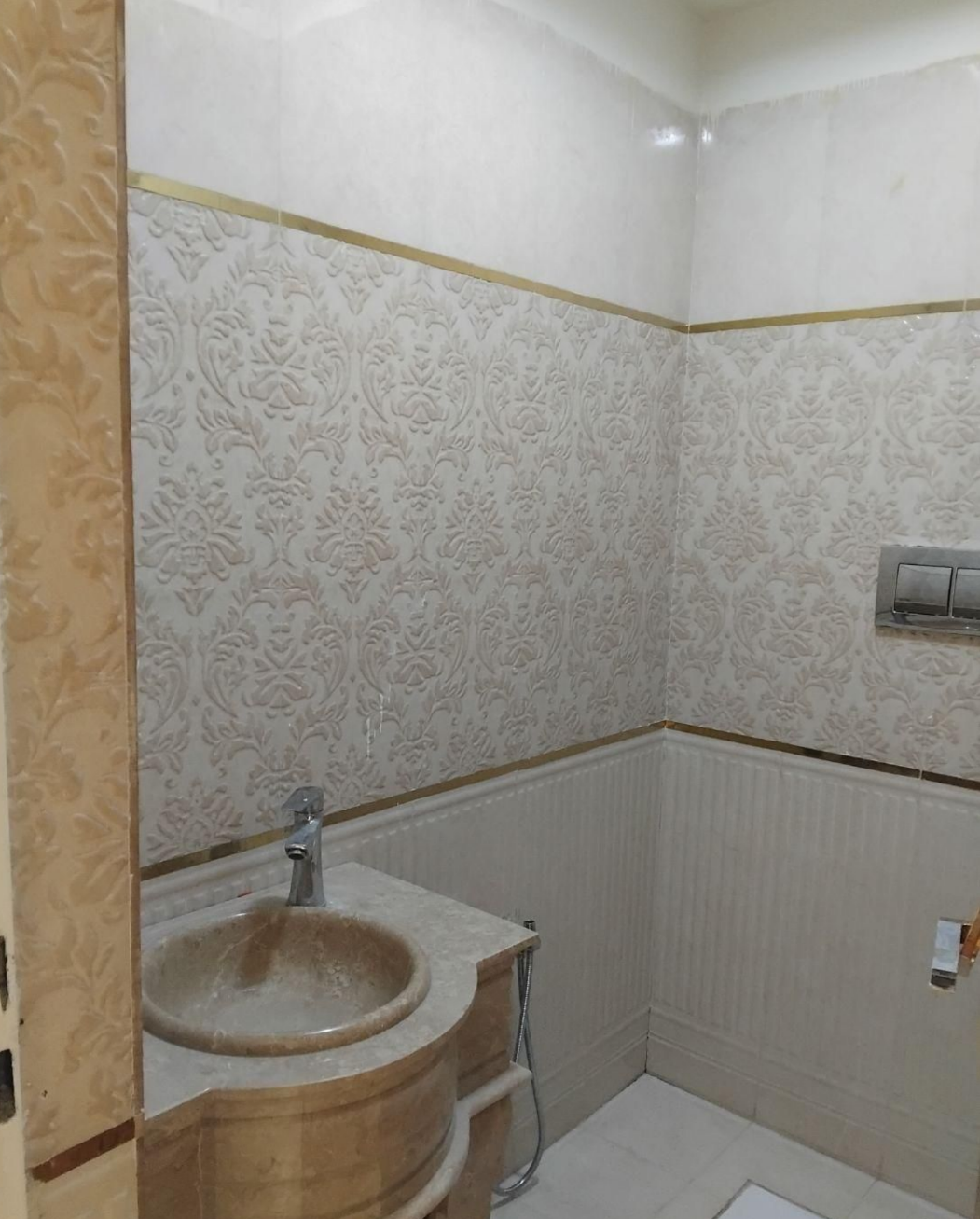 100 متر / زیر قیمت / فوری