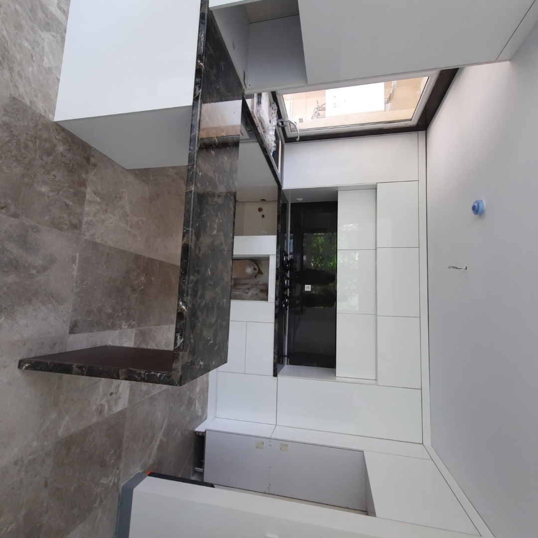 فروش آپارتمان 90متر قلهک نور خطی جنوب ویو ابدی