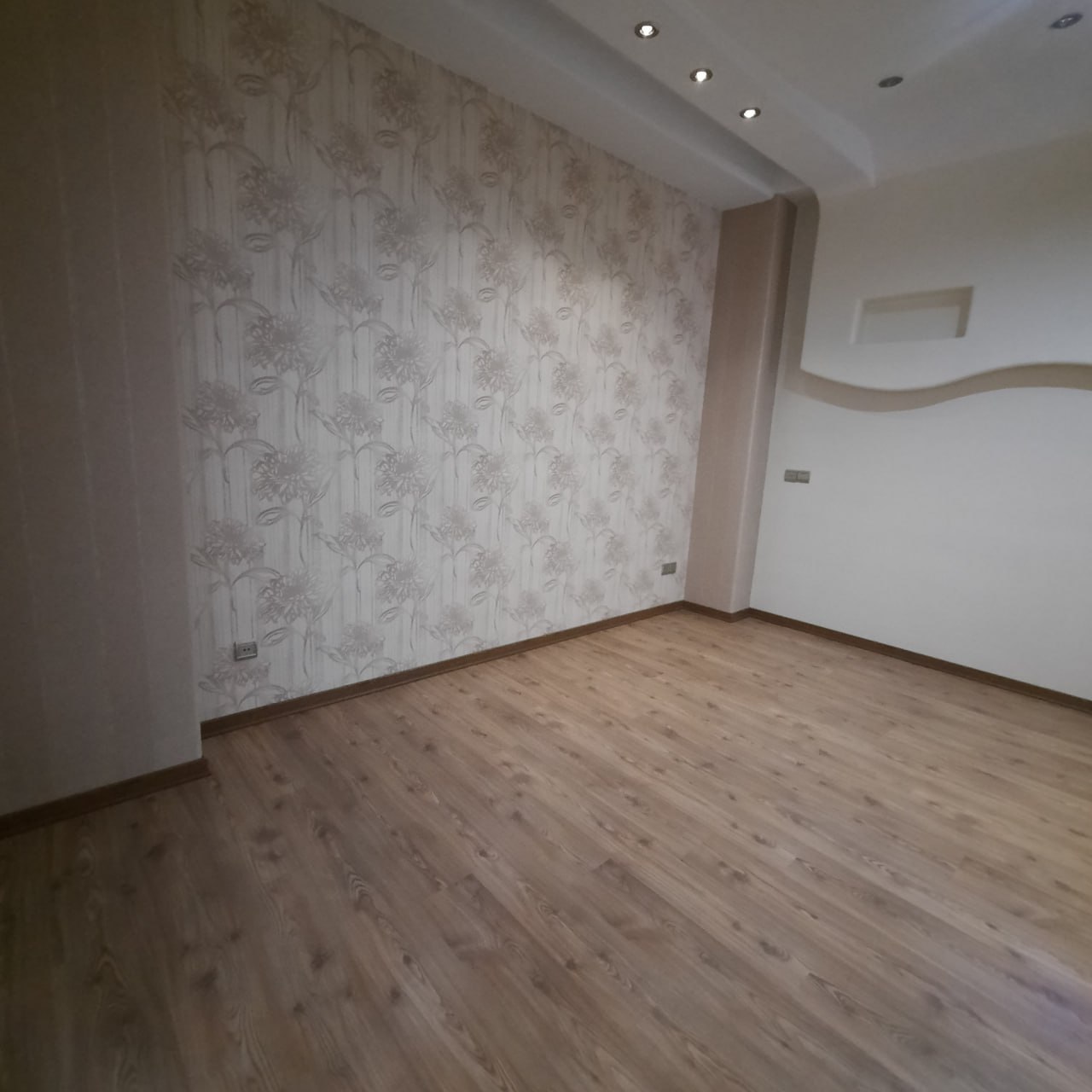 اجاره آپارتمان 155 متر نیاوران تاپ لوکیشن
