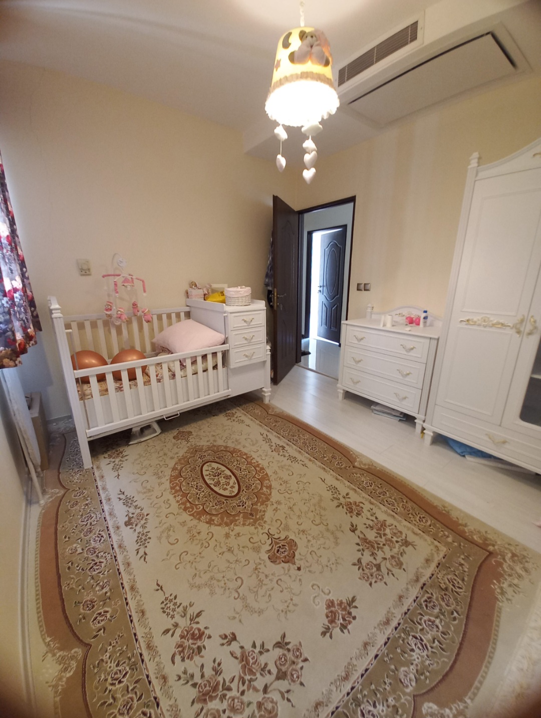 اجاره آپارتما‌ن 131 متر دروس 3 خواب فول امکانات