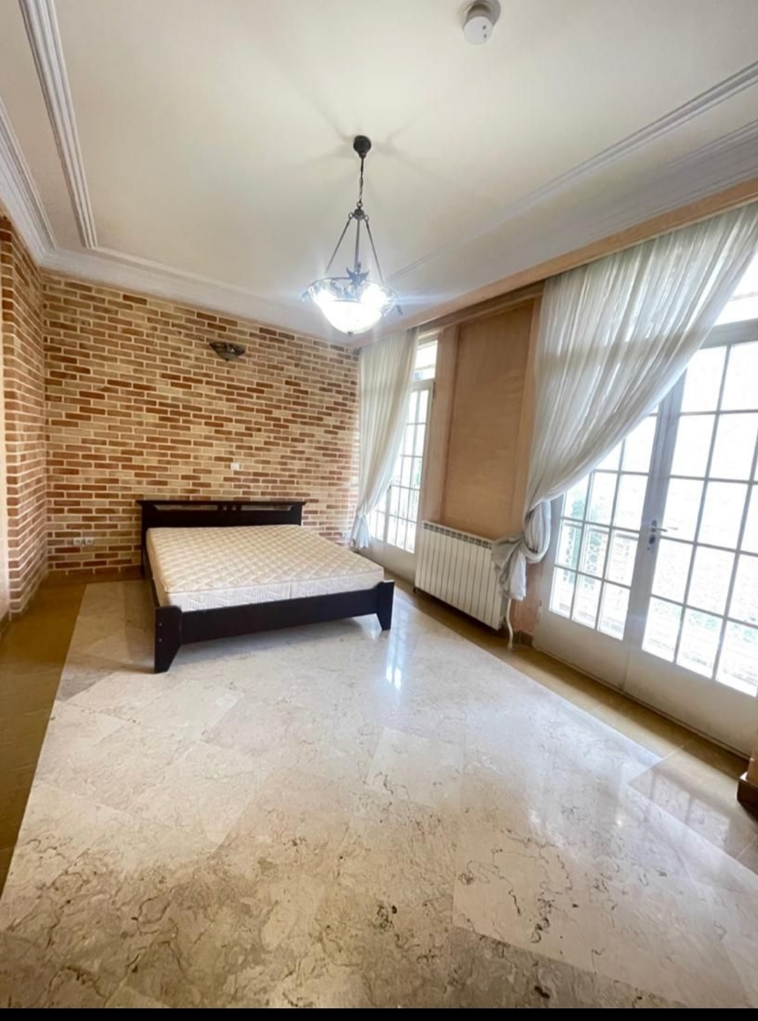 اجاره ویلایی 400متر نیاوران دربست