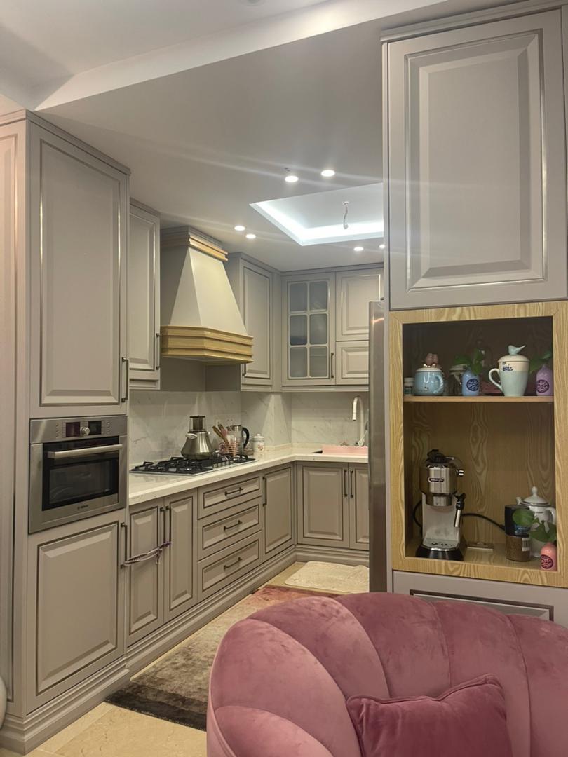 فروش آپارتمان 92متر حکمت 2خواب 2پارکینگ