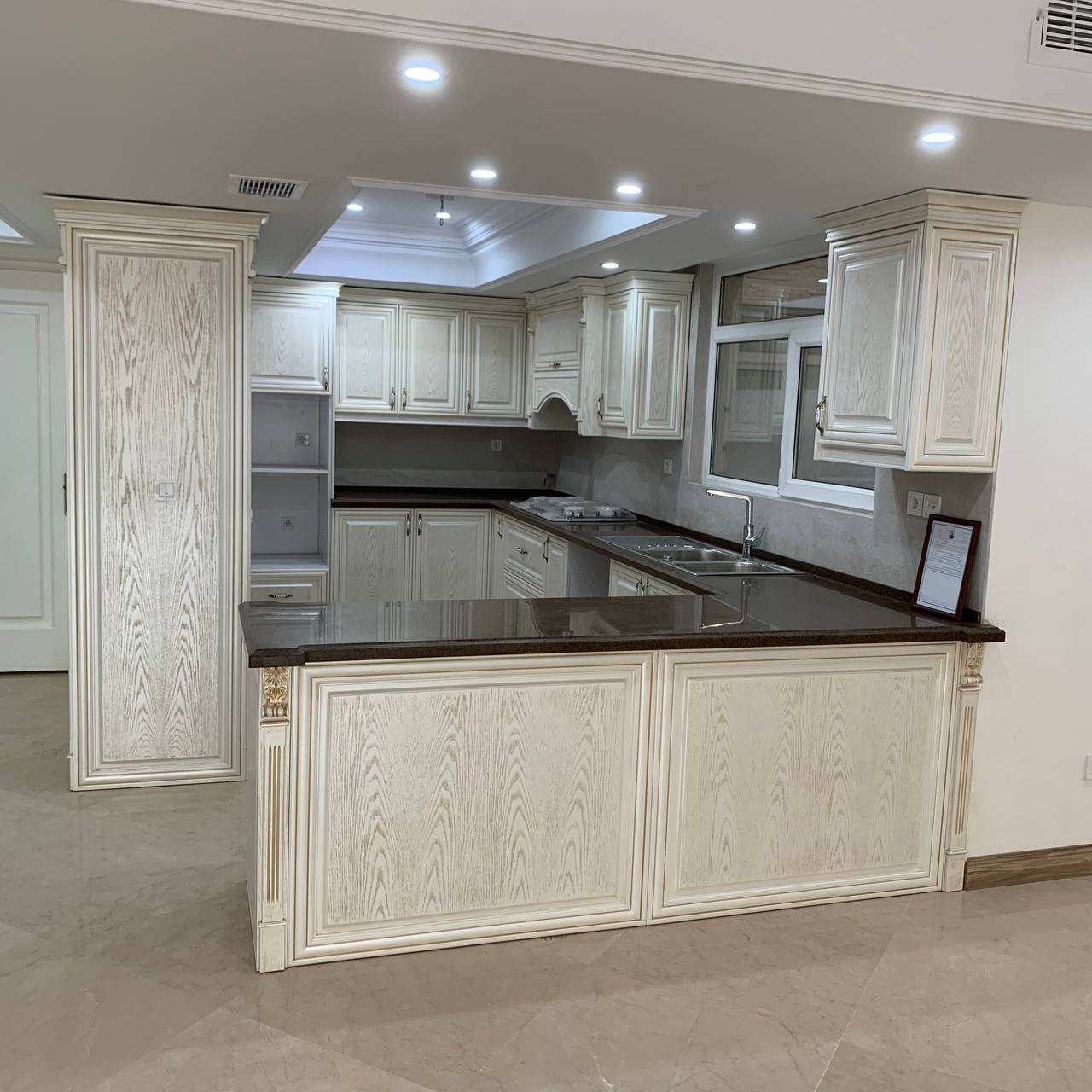 اجاره آپارتمان 190 متری در نیاوران