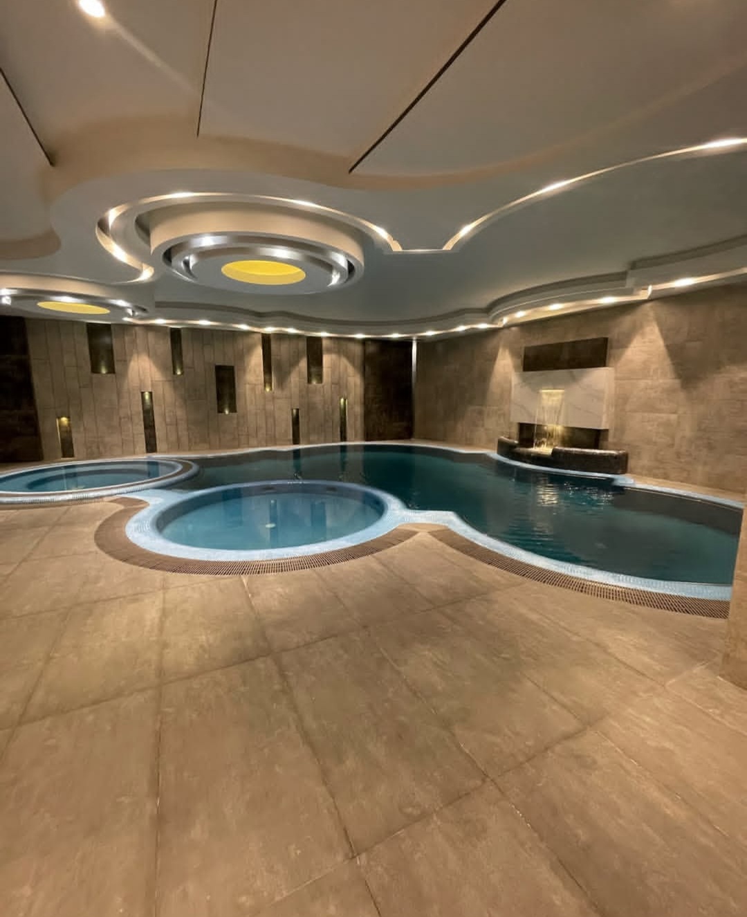 اجاره آپارتمان 130 متر نیاوران