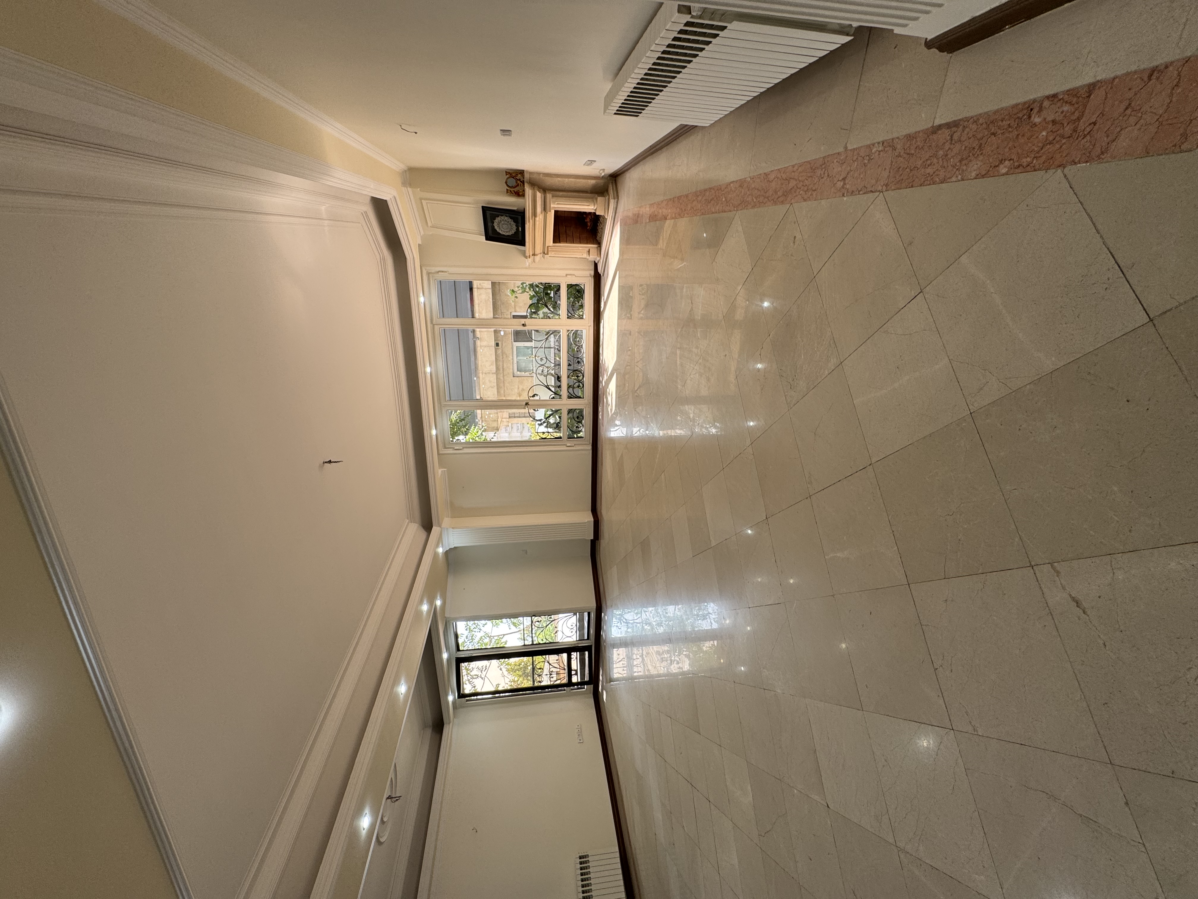 فروش آپارتمان 175متر مرجان تکواحدی